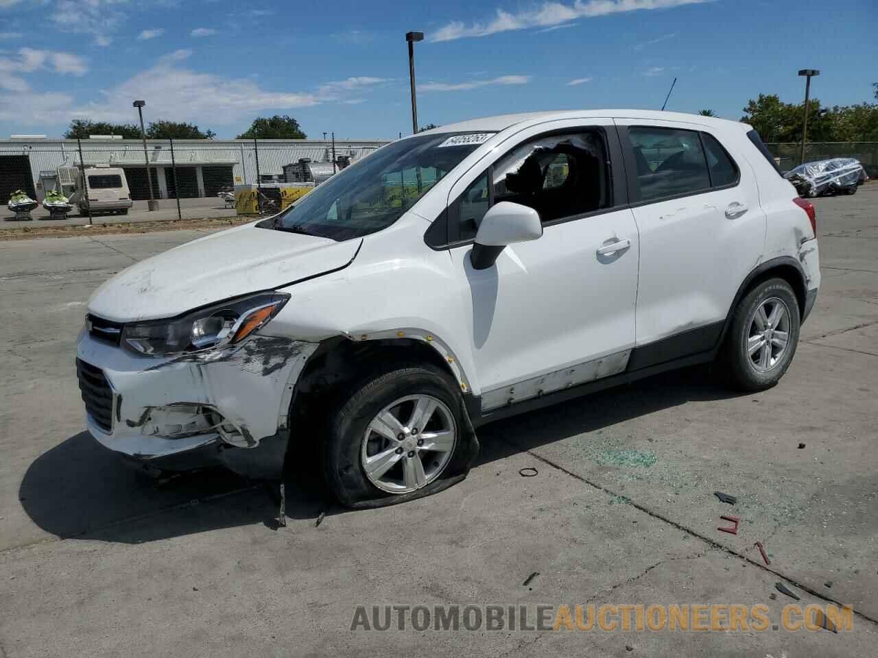 KL7CJNSB1JB607811 CHEVROLET TRAX 2018