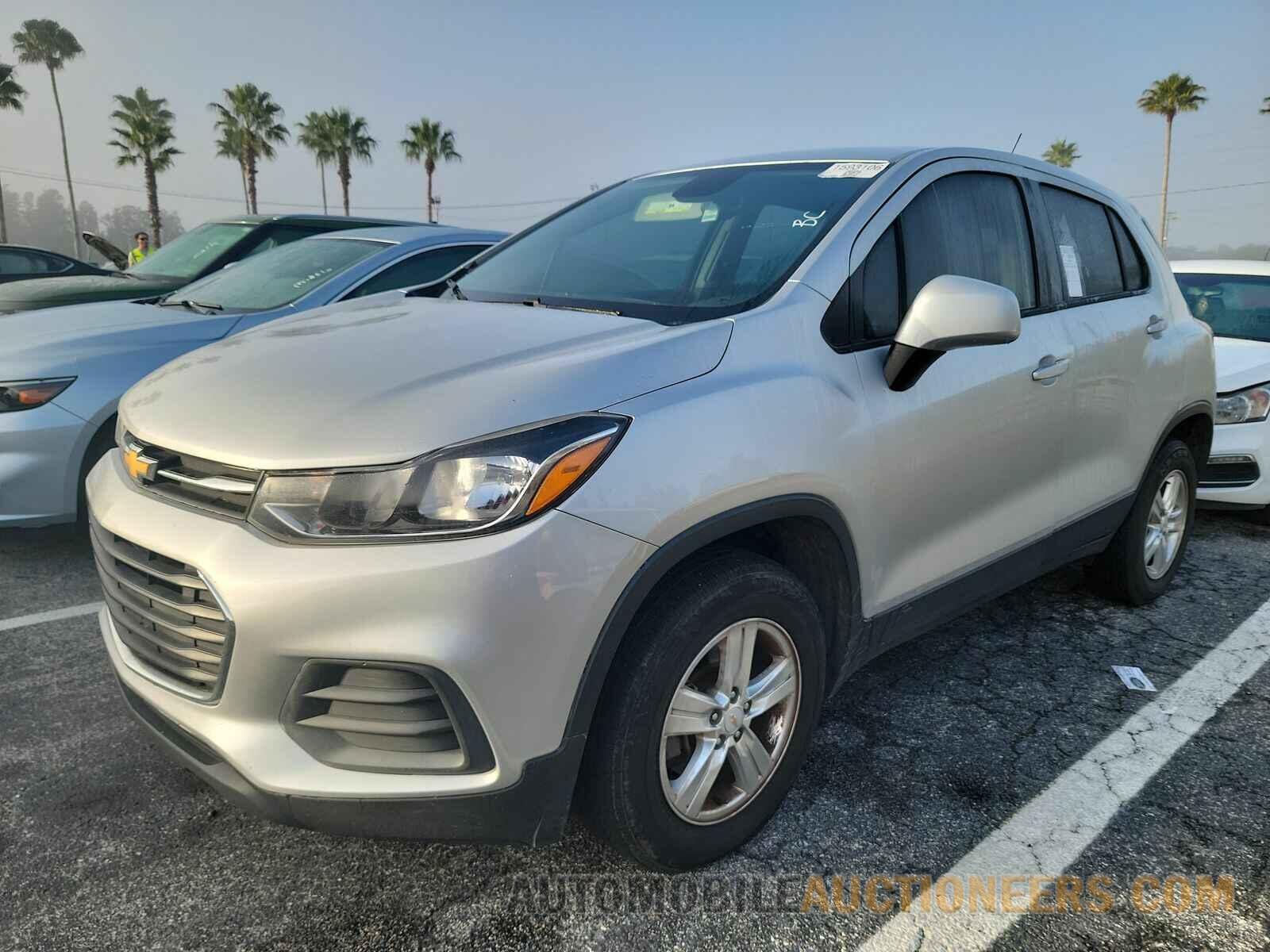 KL7CJNSB1JB703678 Chevrolet Trax 2018