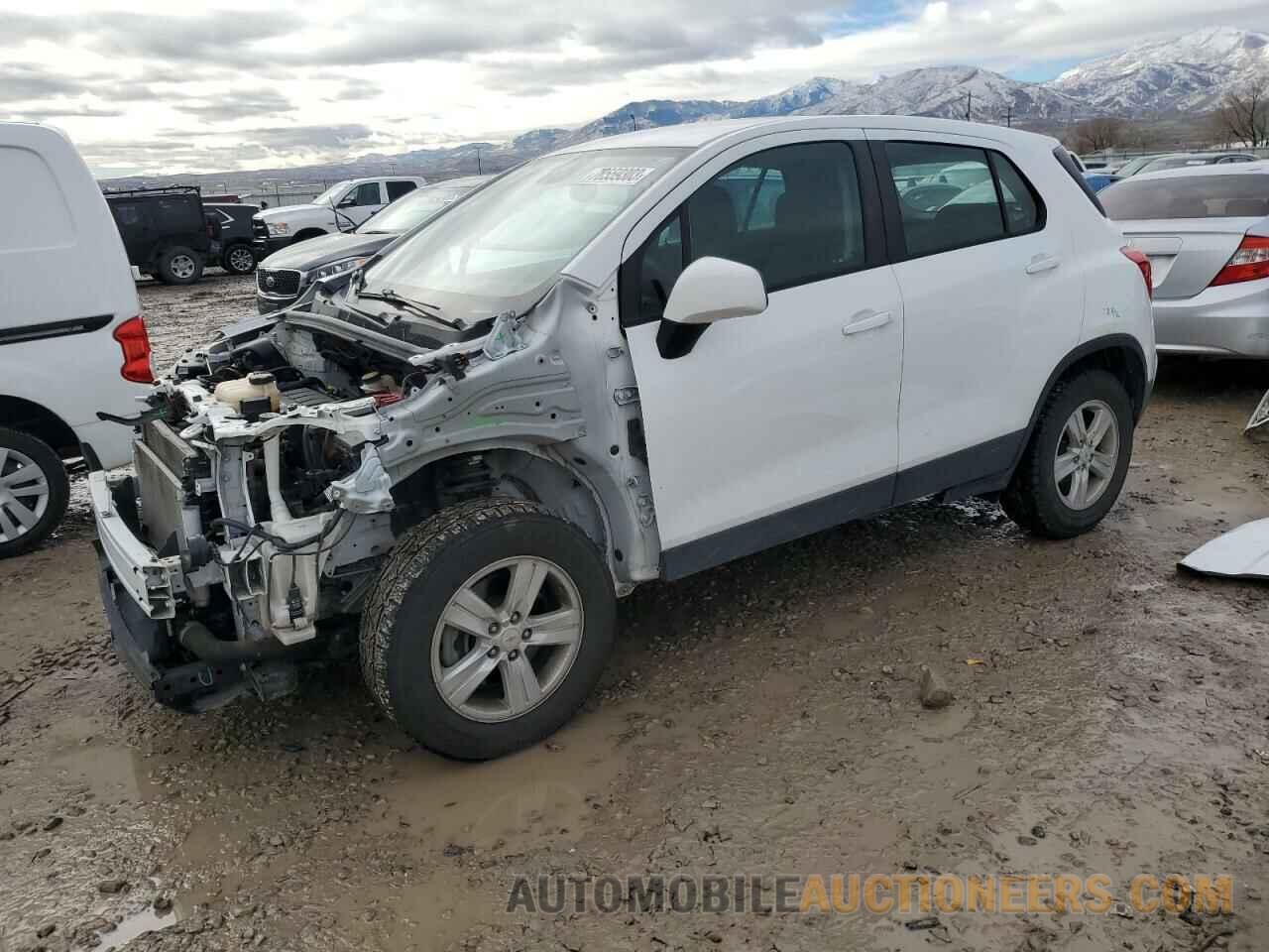 KL7CJNSB2JB565438 CHEVROLET TRAX 2018