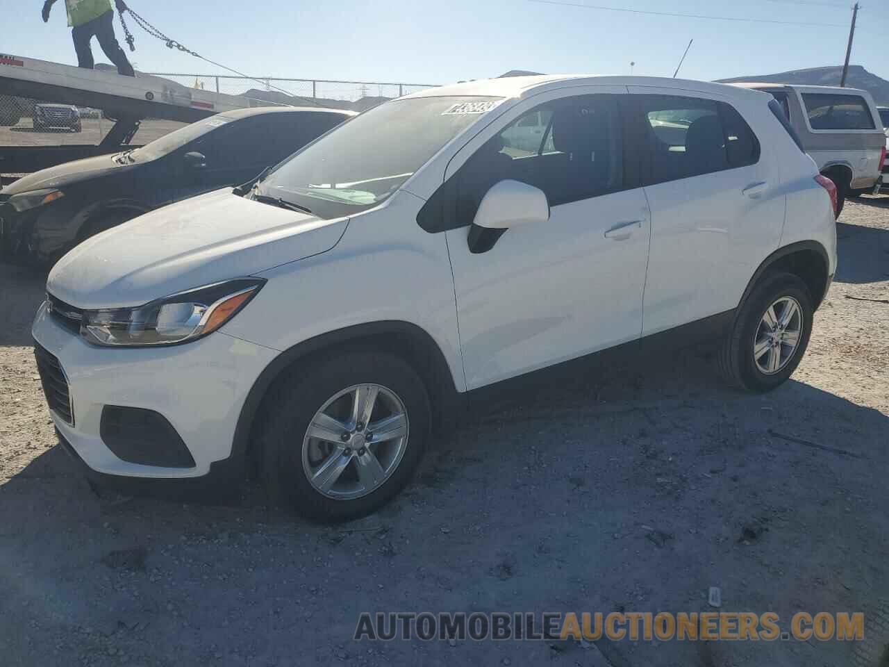 KL7CJNSB2JB610636 CHEVROLET TRAX 2018