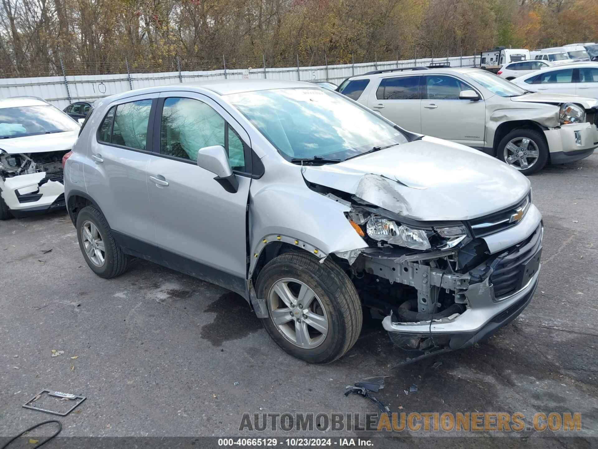 KL7CJNSB5HB142119 CHEVROLET TRAX 2017