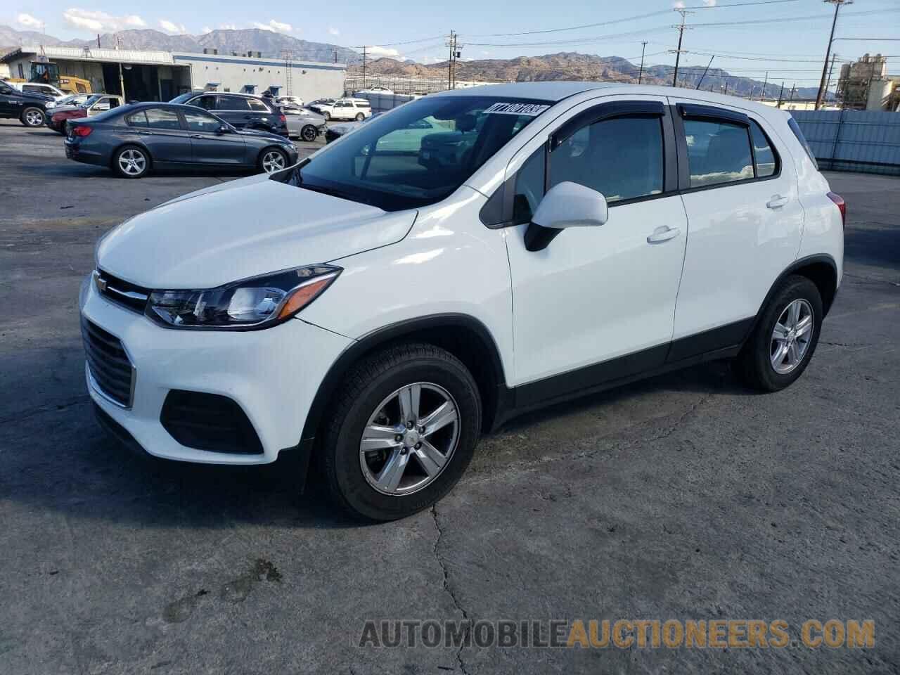 KL7CJNSB5JB719902 CHEVROLET TRAX 2018