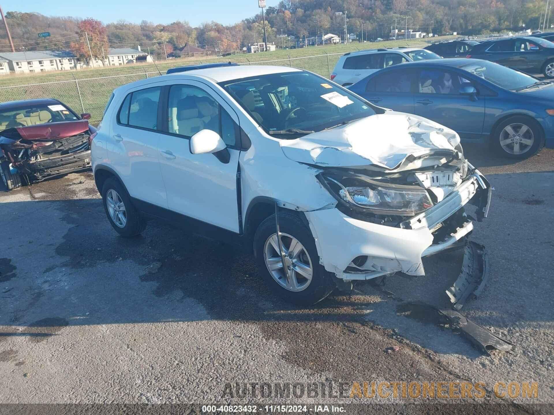 KL7CJNSB7HB062126 CHEVROLET TRAX 2017