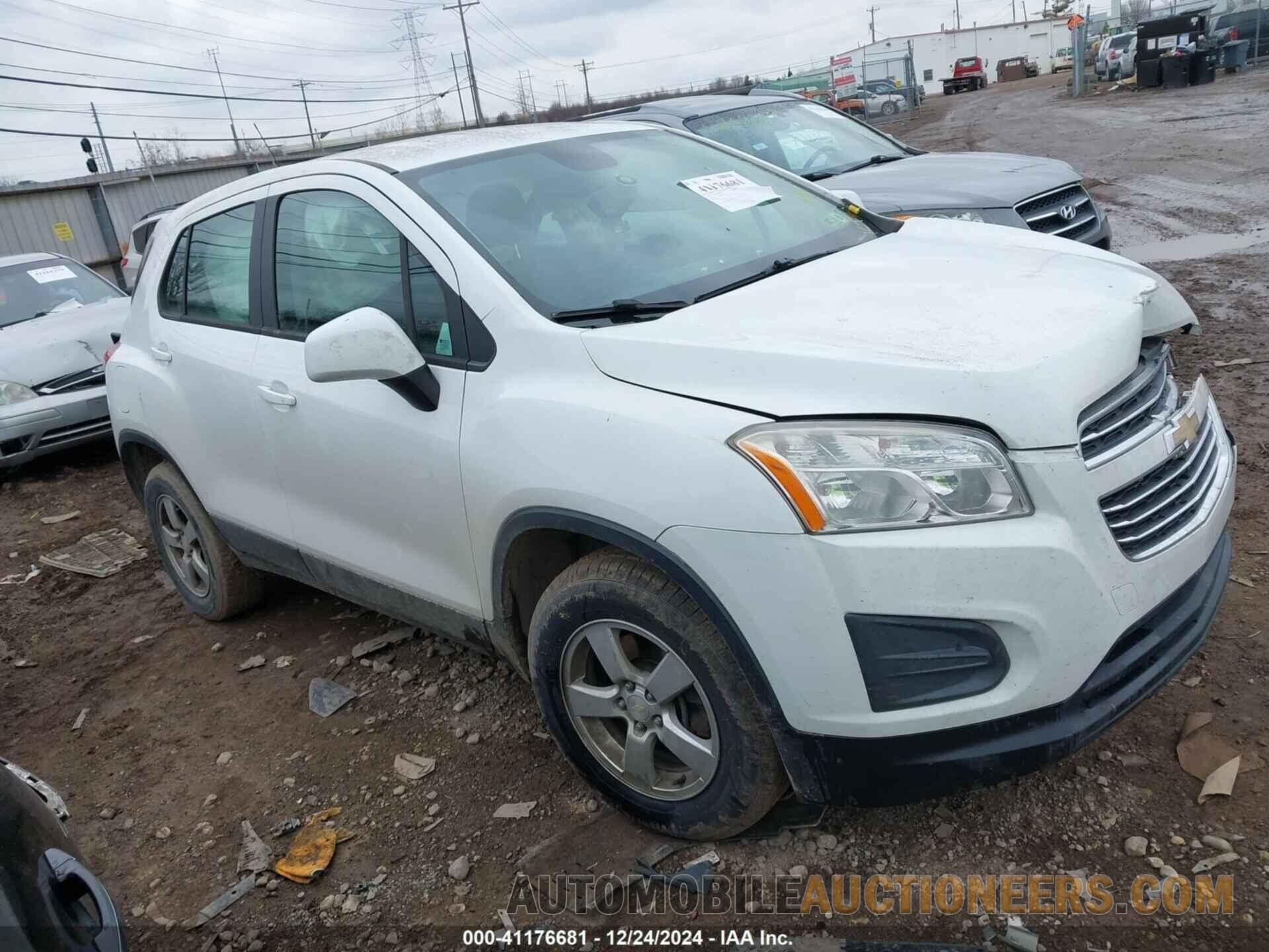 KL7CJNSB9GB559497 CHEVROLET TRAX 2016