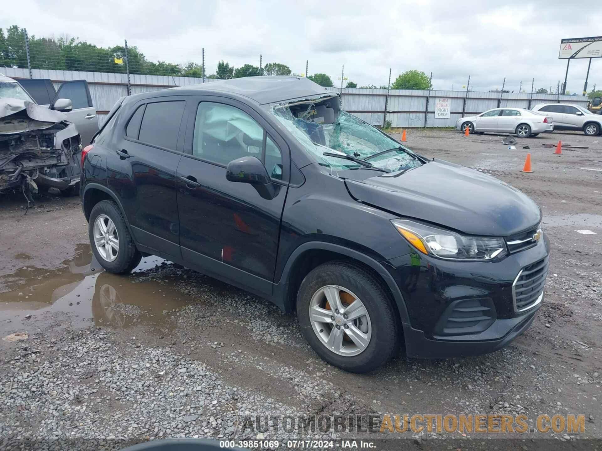 KL7CJNSM1NB555443 CHEVROLET TRAX 2022