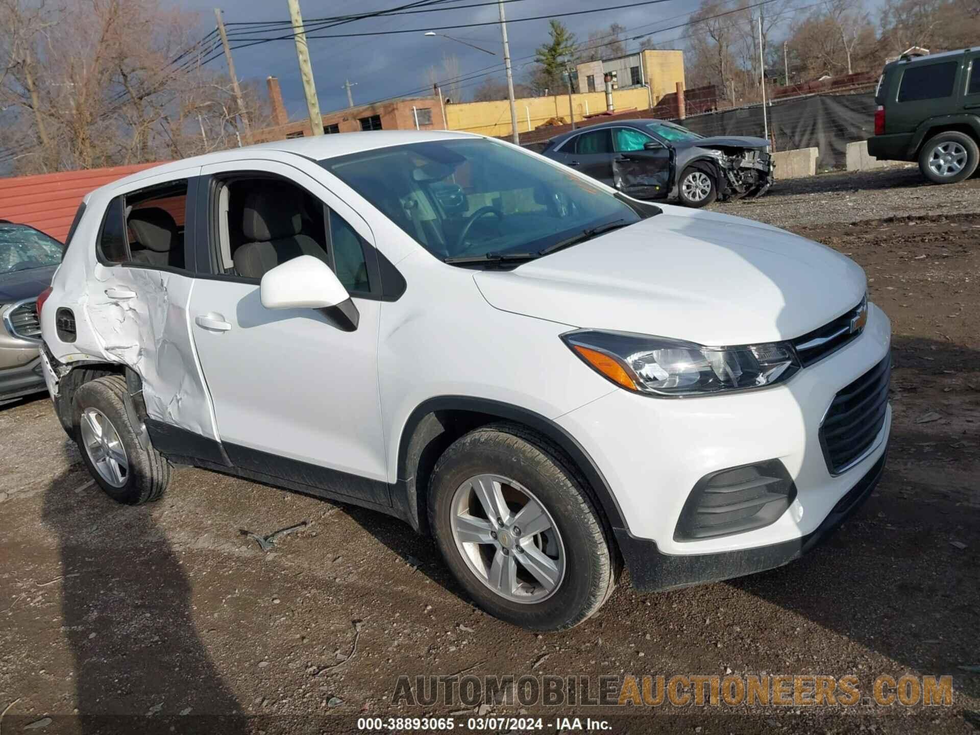 KL7CJNSM3MB369692 CHEVROLET TRAX 2021