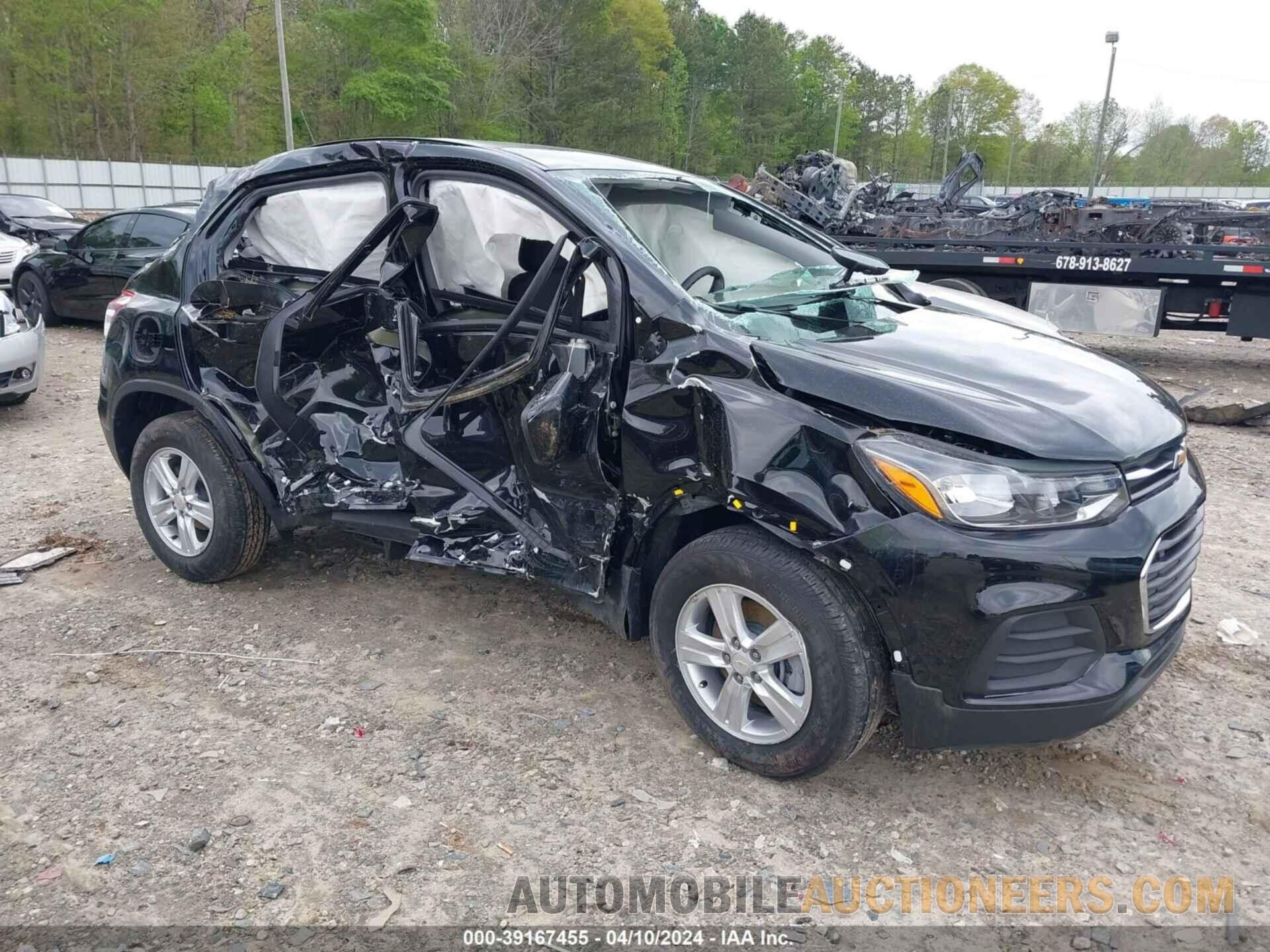 KL7CJNSM8NB527364 CHEVROLET TRAX 2022