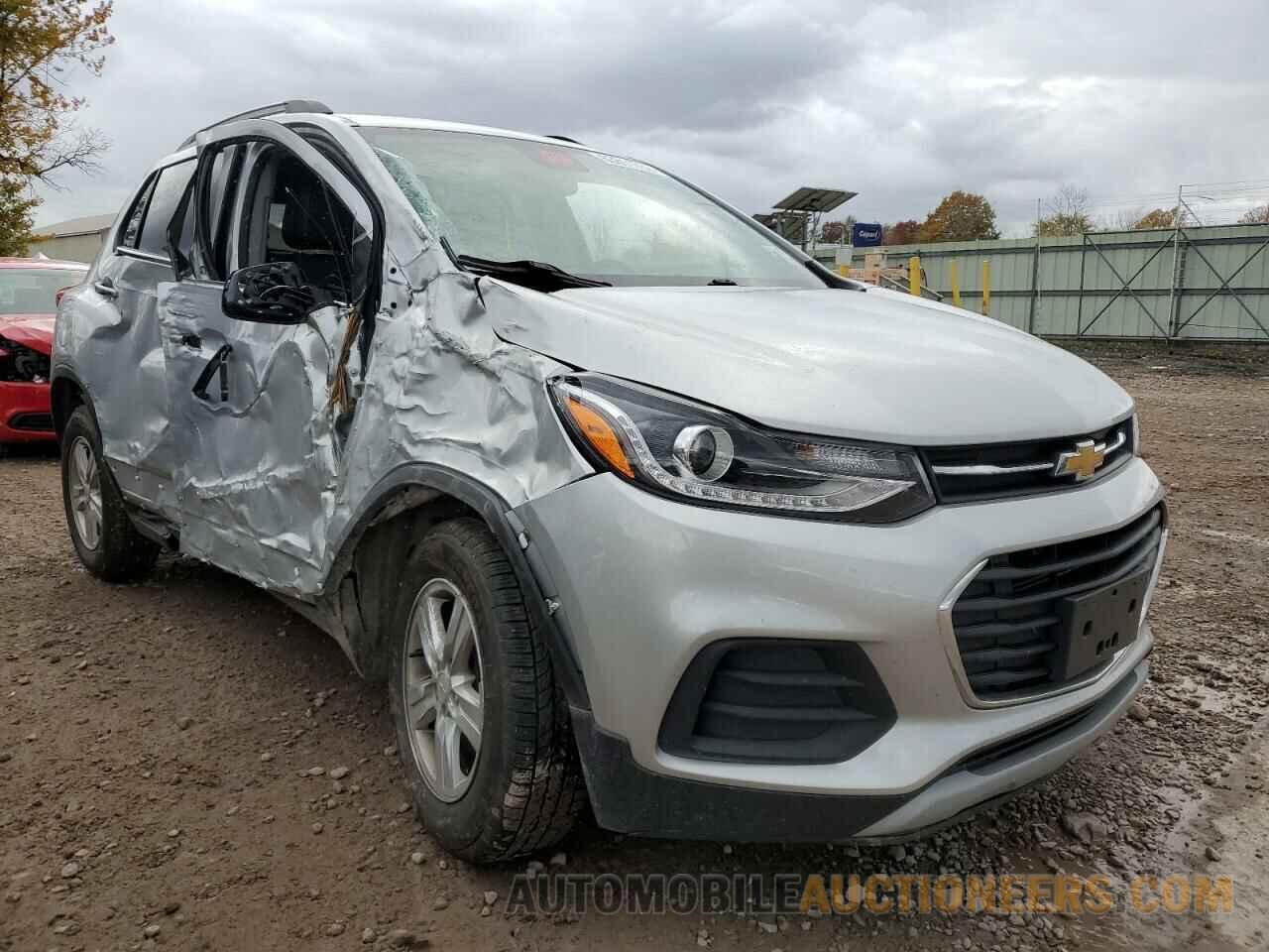 KL7CJPSB1JB597387 CHEVROLET TRAX 2018