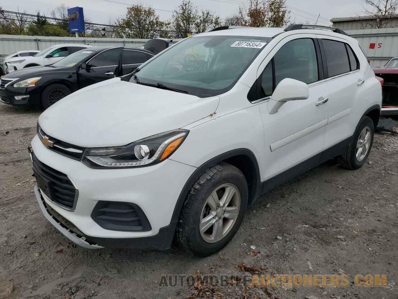 KL7CJPSB5JB577563 CHEVROLET TRAX 2018