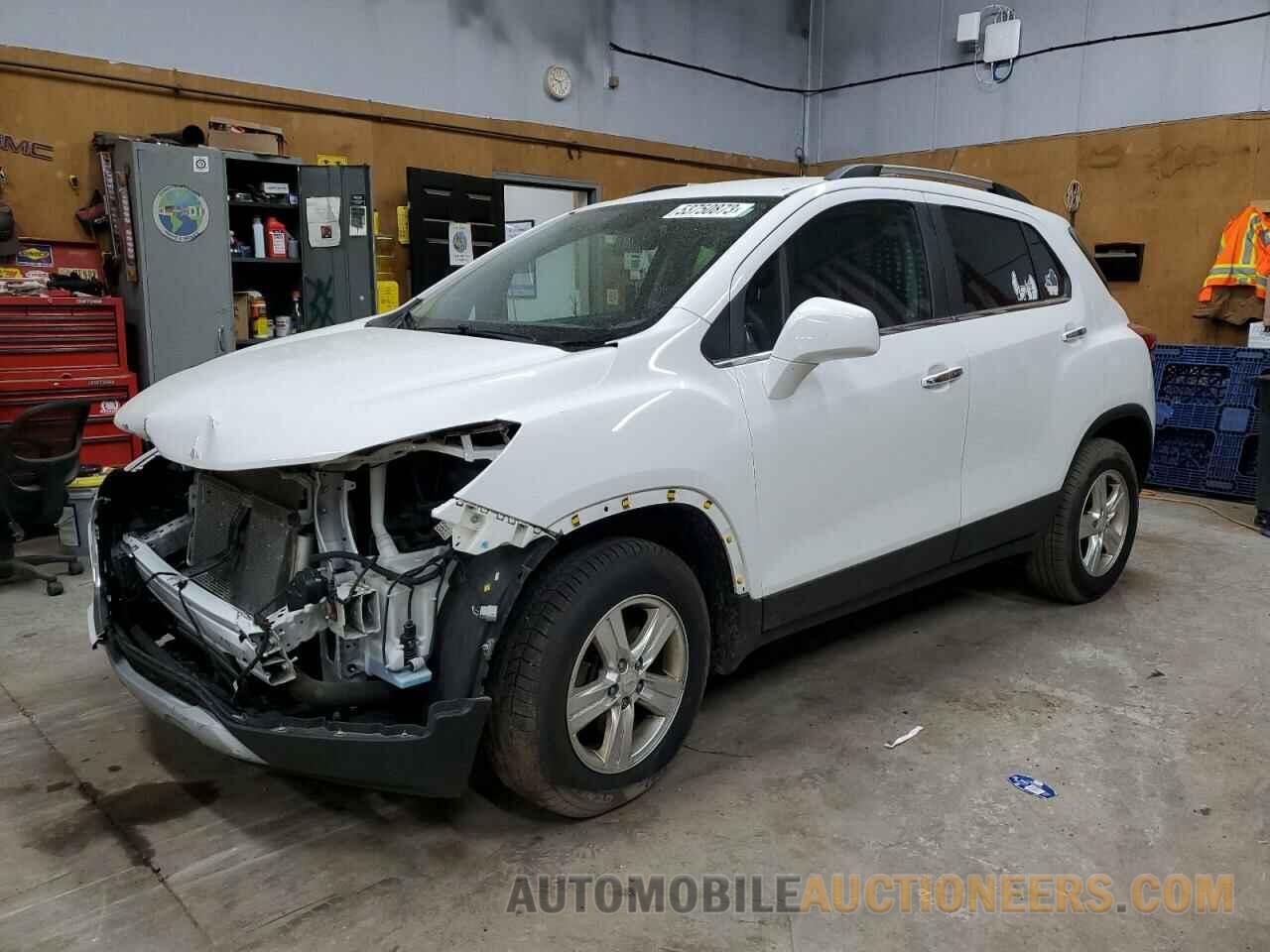 KL7CJPSB5JB612263 CHEVROLET TRAX 2018