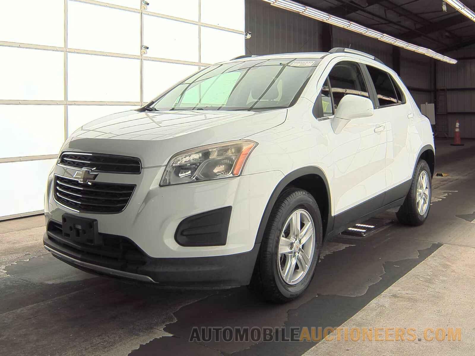 KL7CJPSB7GB560532 Chevrolet Trax 2016