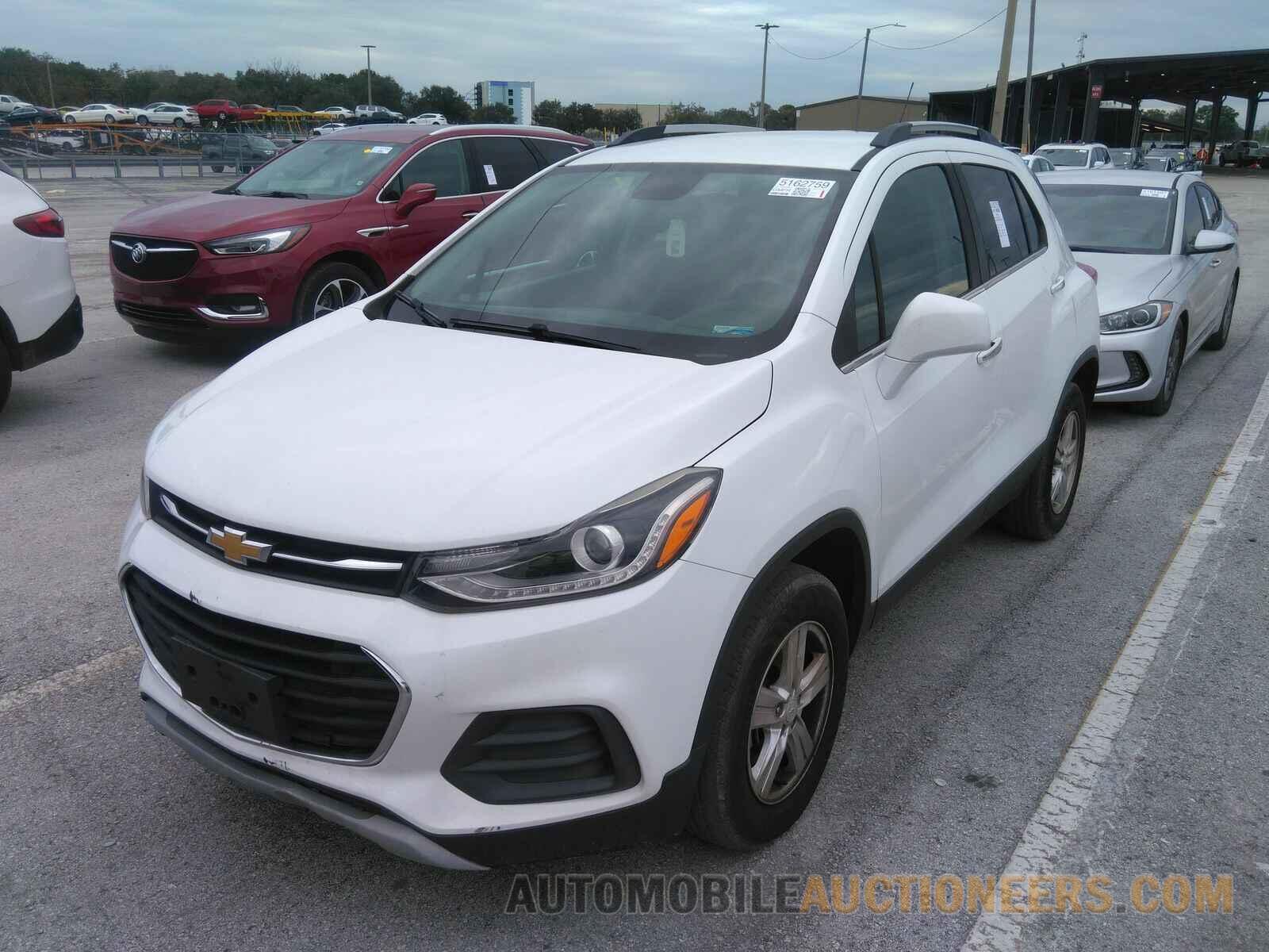 KL7CJPSB8KB764667 Chevrolet Trax 2019