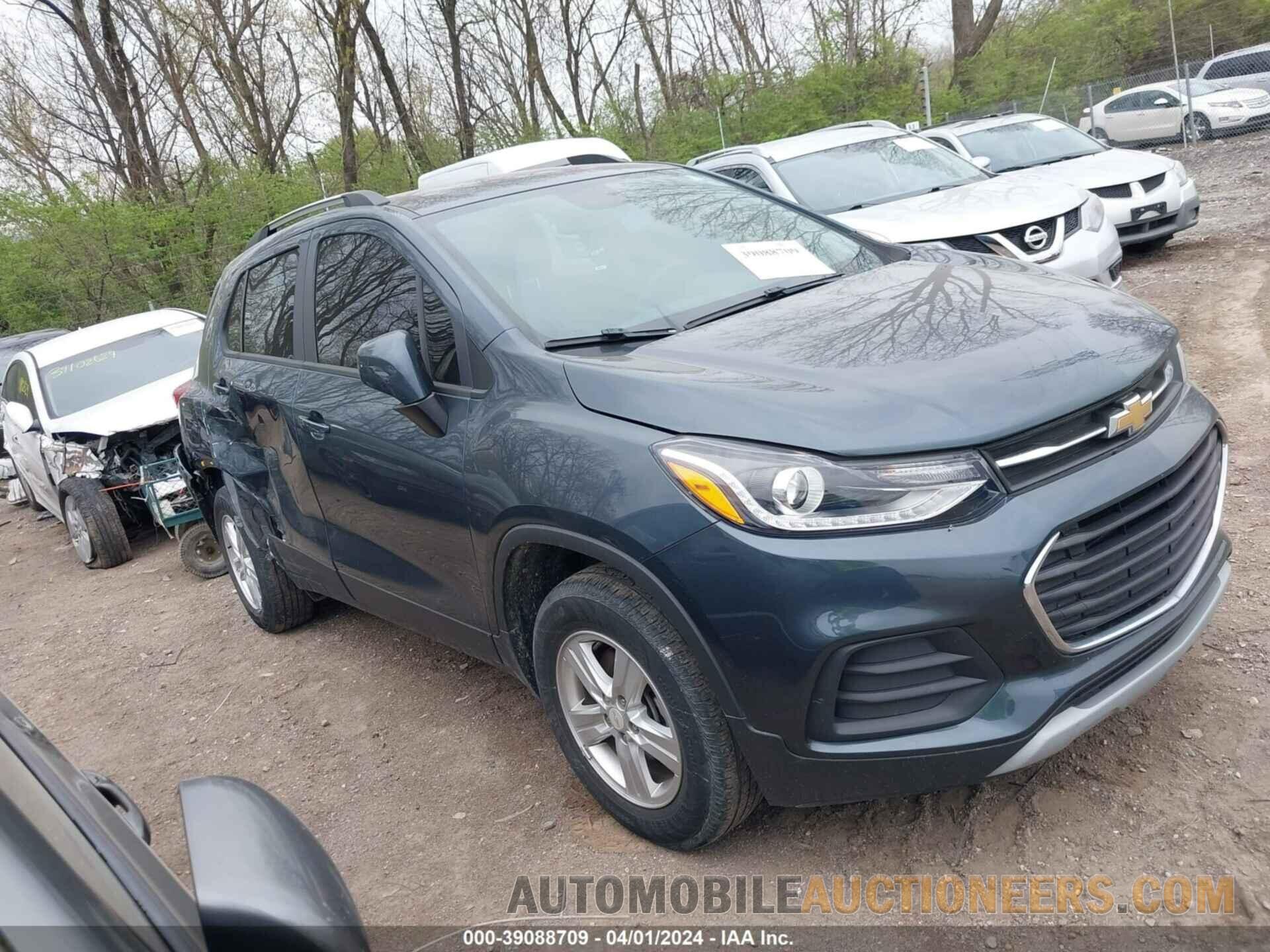 KL7CJPSB8MB359640 CHEVROLET TRAX 2021