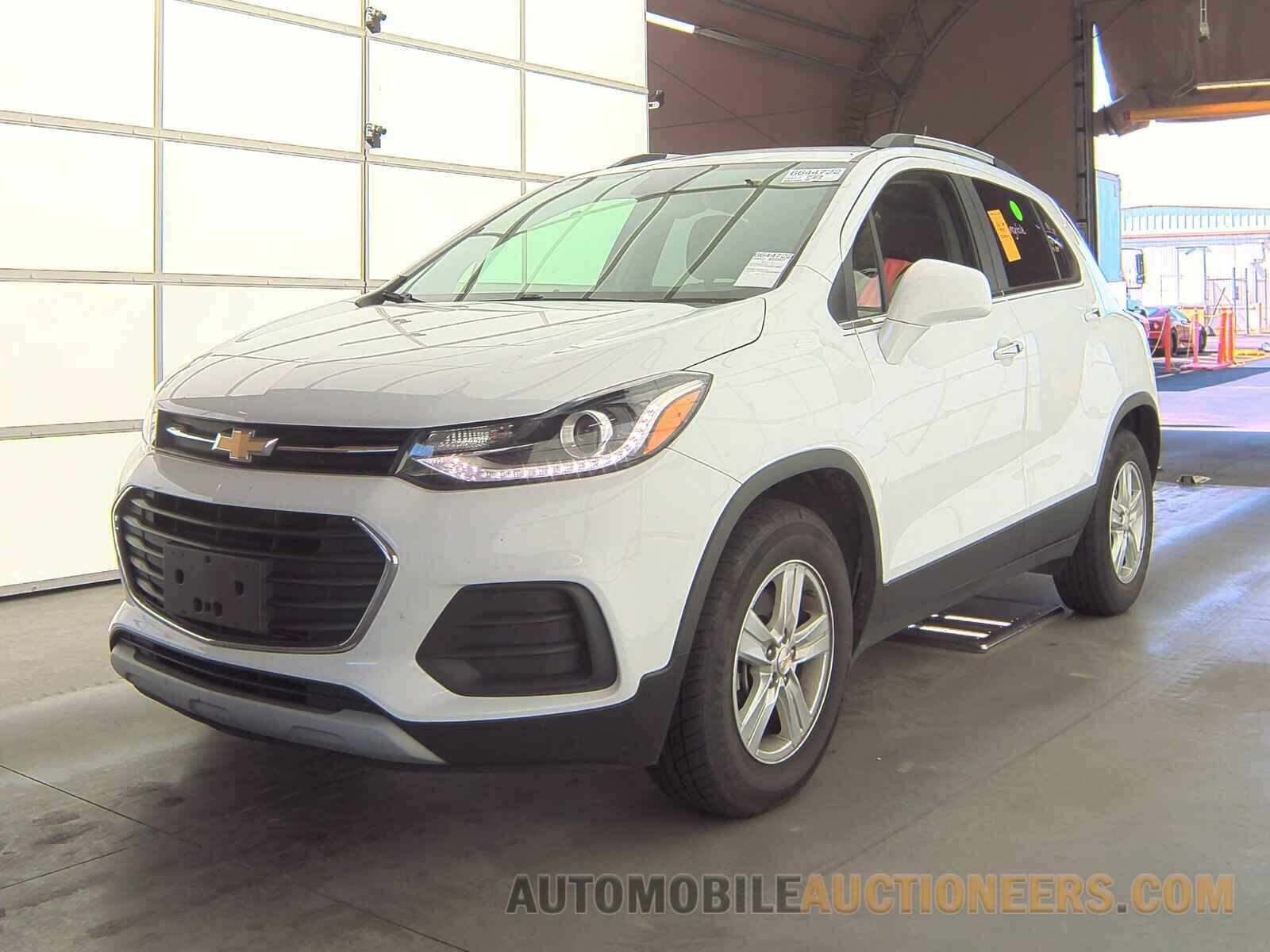 KL7CJPSB9KB913863 Chevrolet Trax 2019