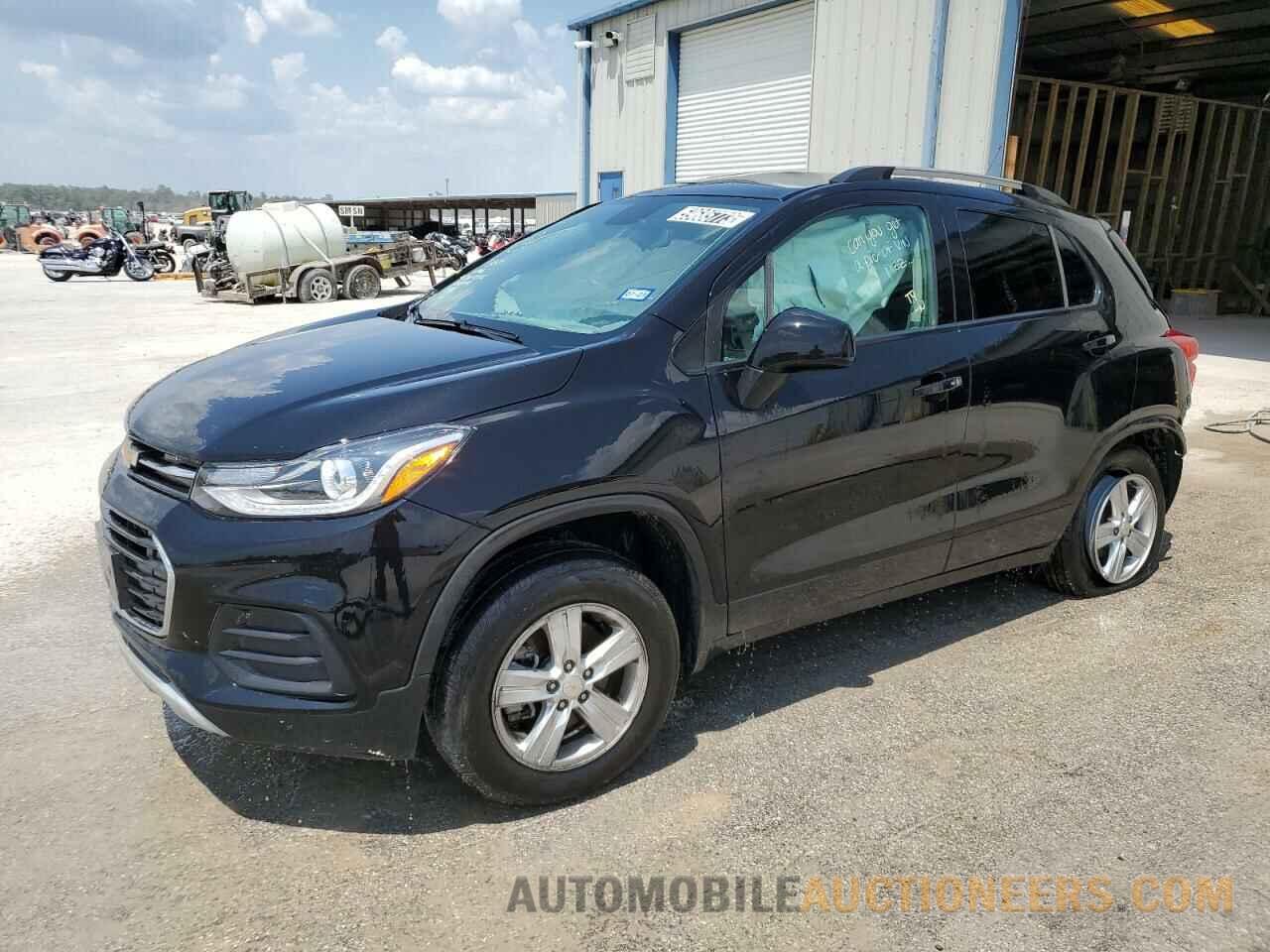 KL7CJPSM1NB523894 CHEVROLET TRAX 2022