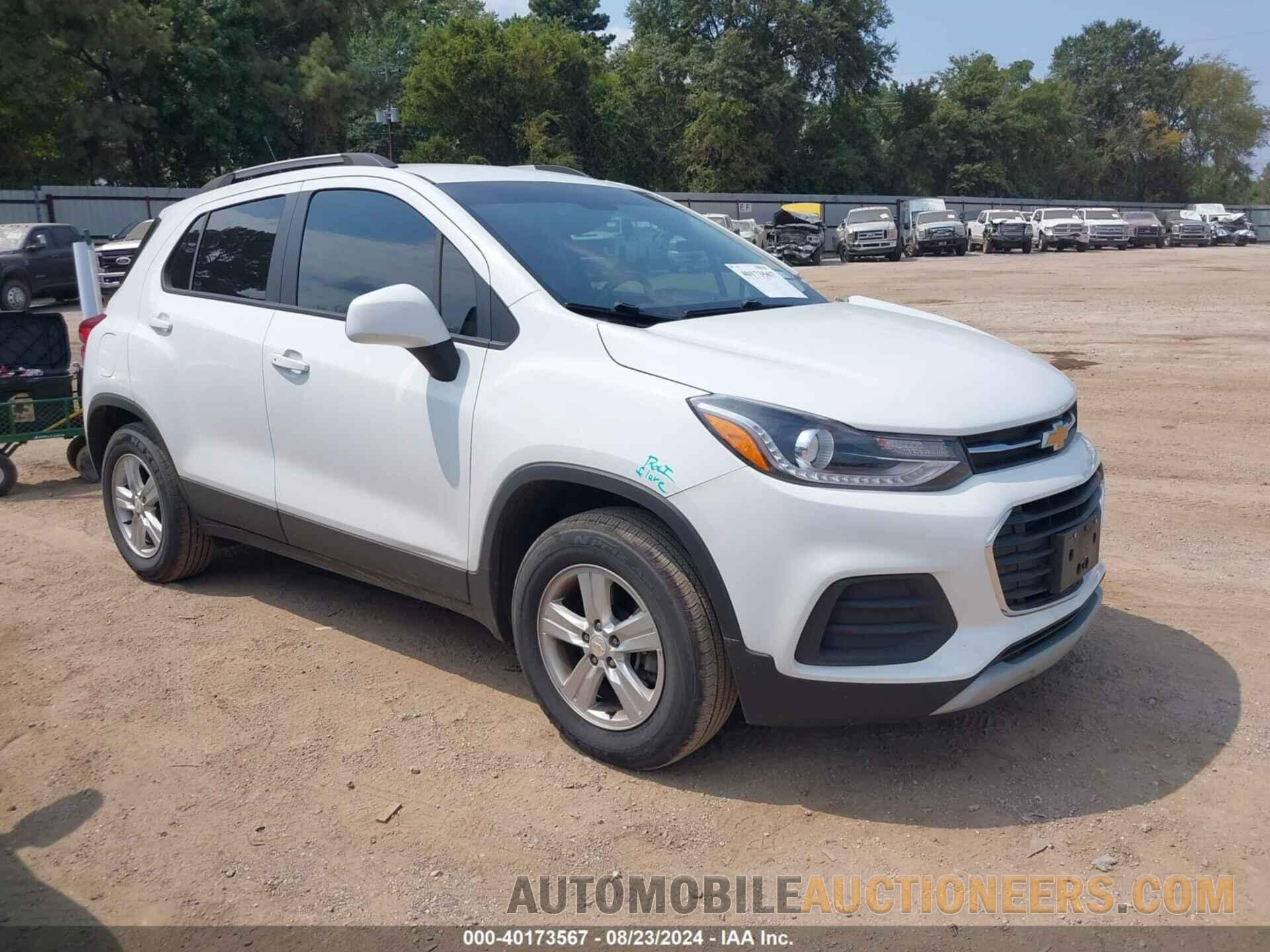 KL7CJPSM2MB376886 CHEVROLET TRAX 2021