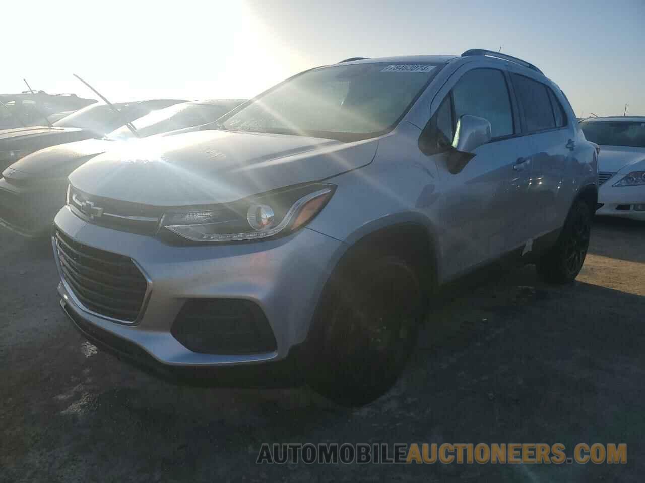 KL7CJPSM2NB510684 CHEVROLET TRAX 2022