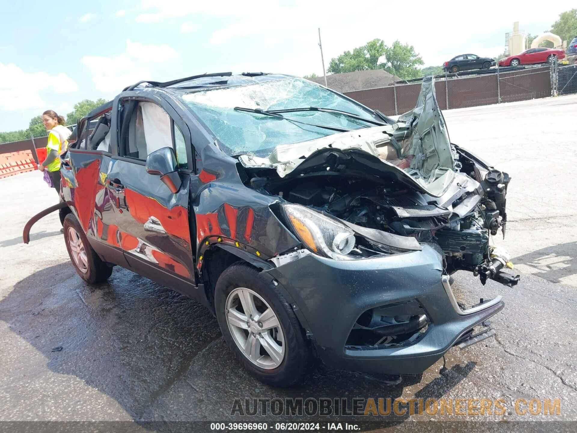 KL7CJPSM2NB532376 CHEVROLET TRAX 2022