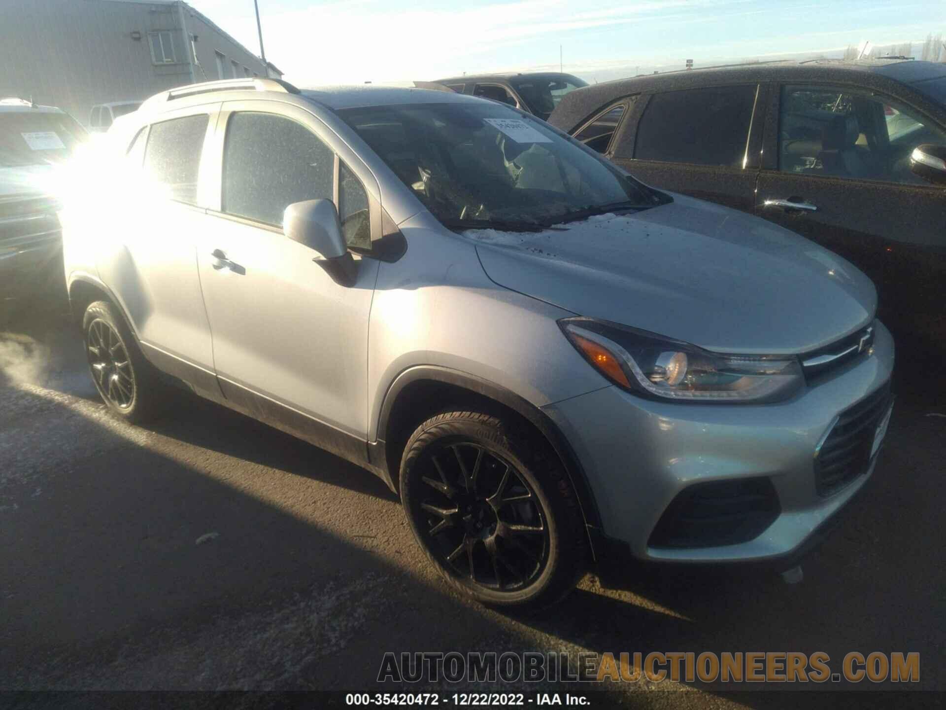 KL7CJPSM3NB557240 CHEVROLET TRAX 2022