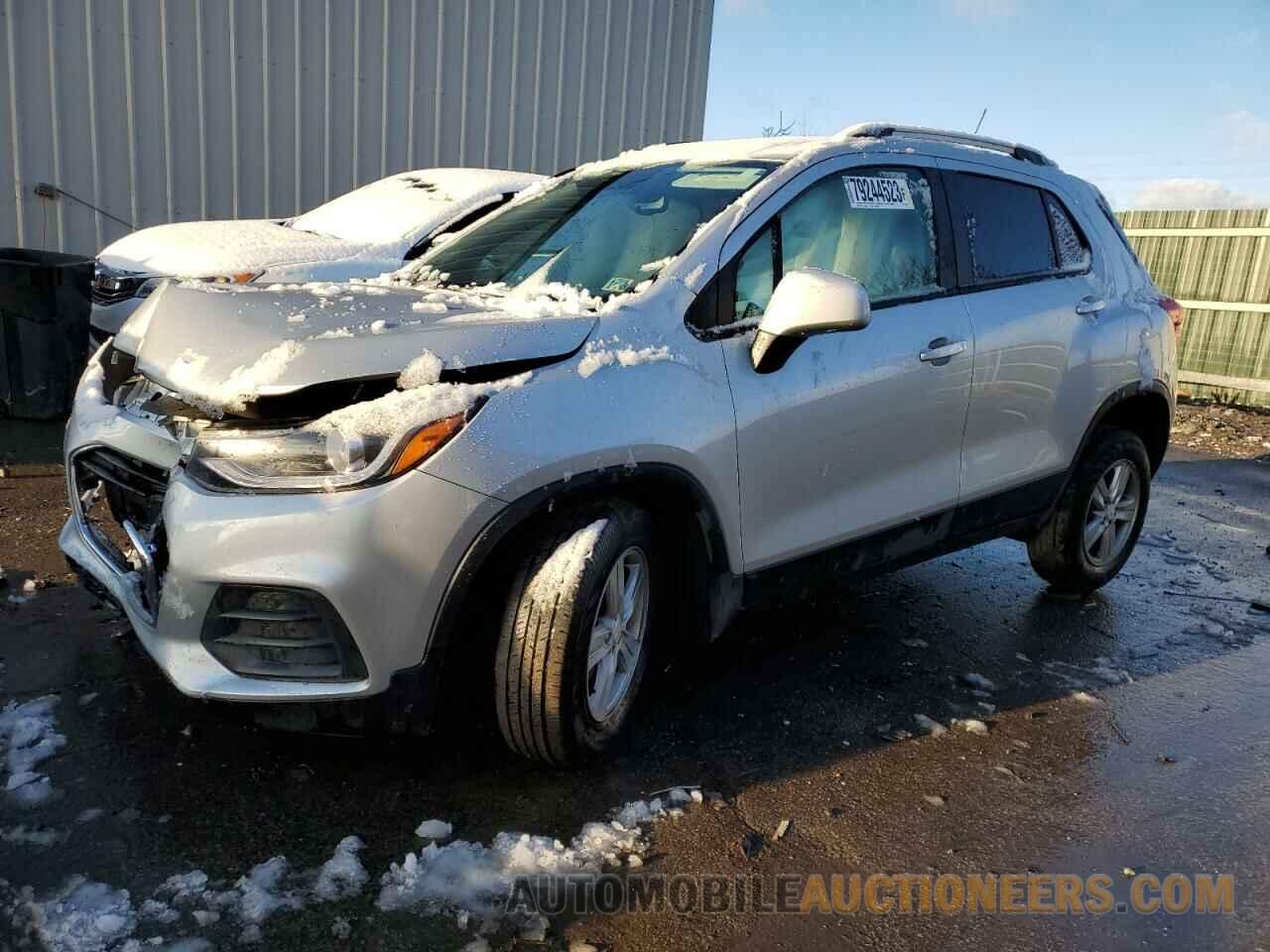 KL7CJPSM3NB563913 CHEVROLET TRAX 2022