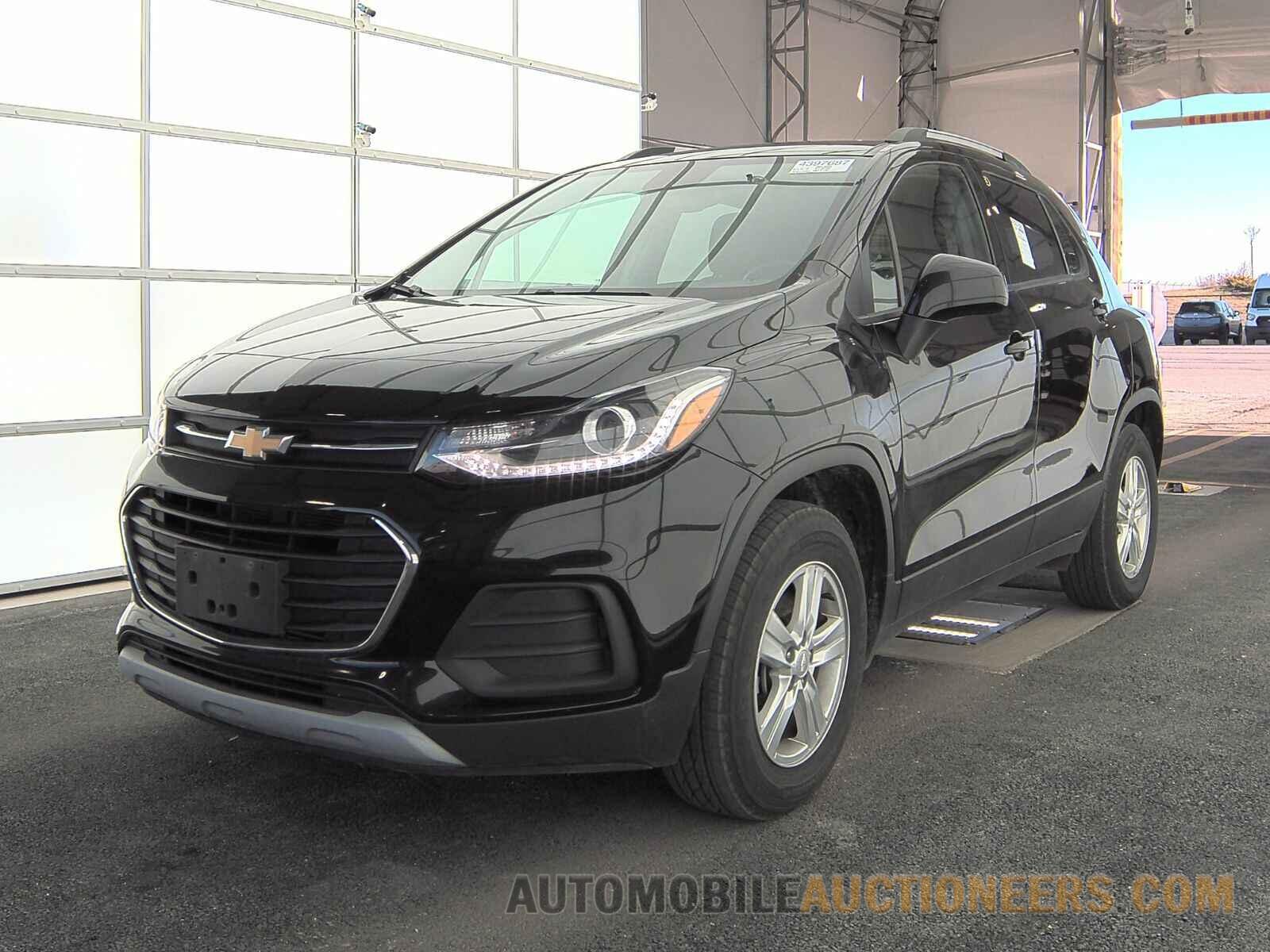 KL7CJPSM5MB365977 Chevrolet Trax 2021