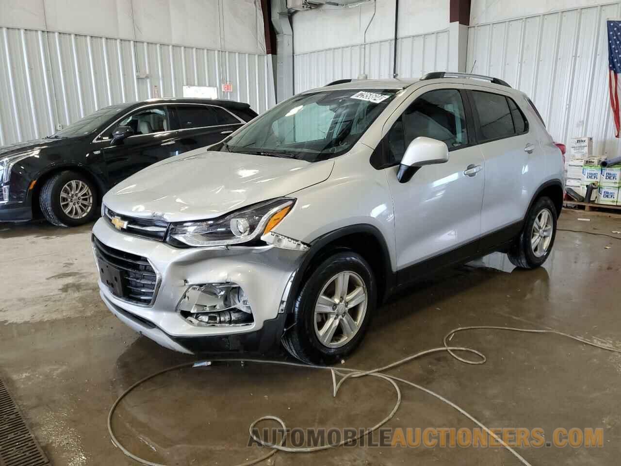 KL7CJPSM7NB533619 CHEVROLET TRAX 2022