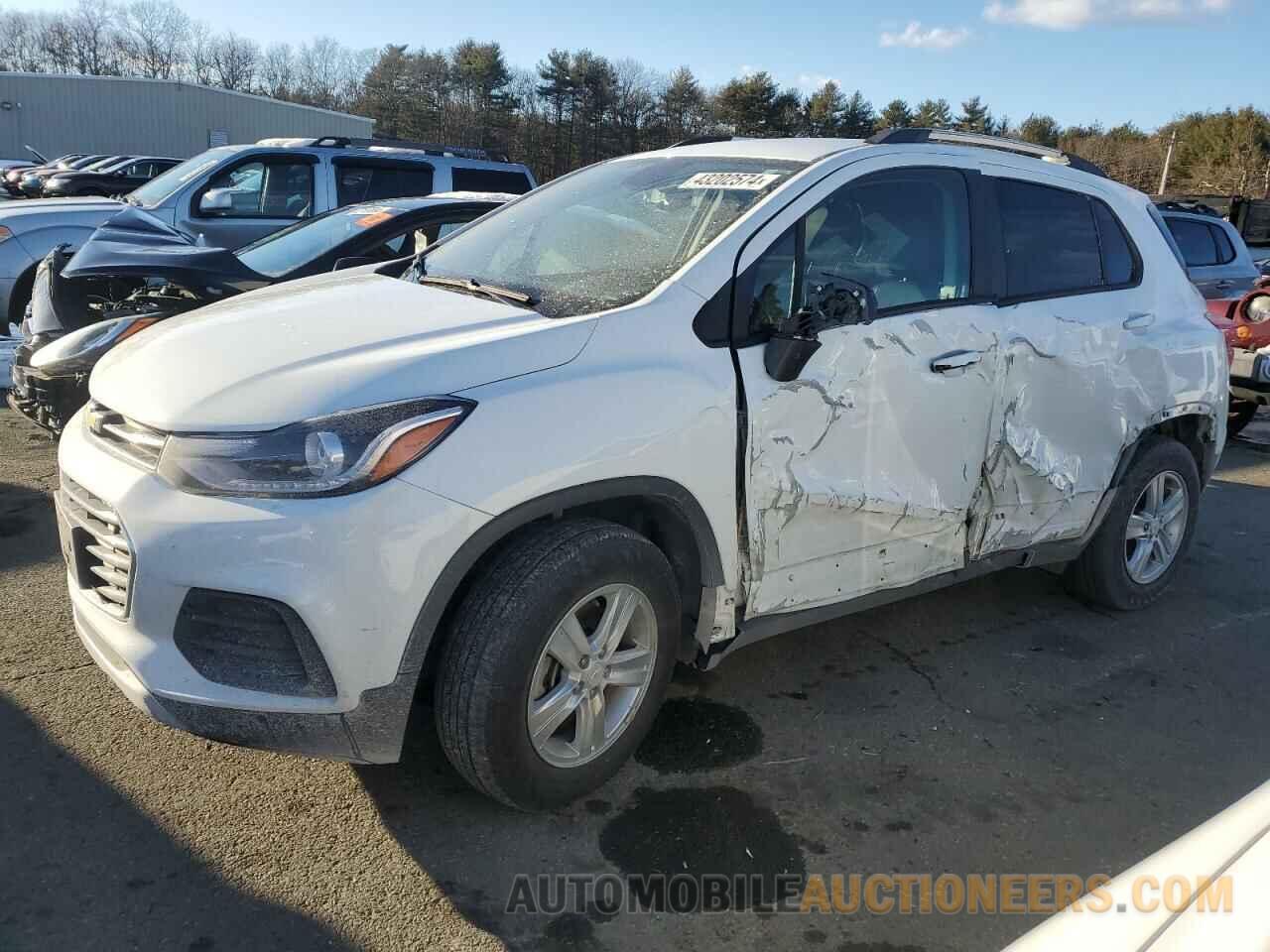 KL7CJPSM7NB569116 CHEVROLET TRAX 2022