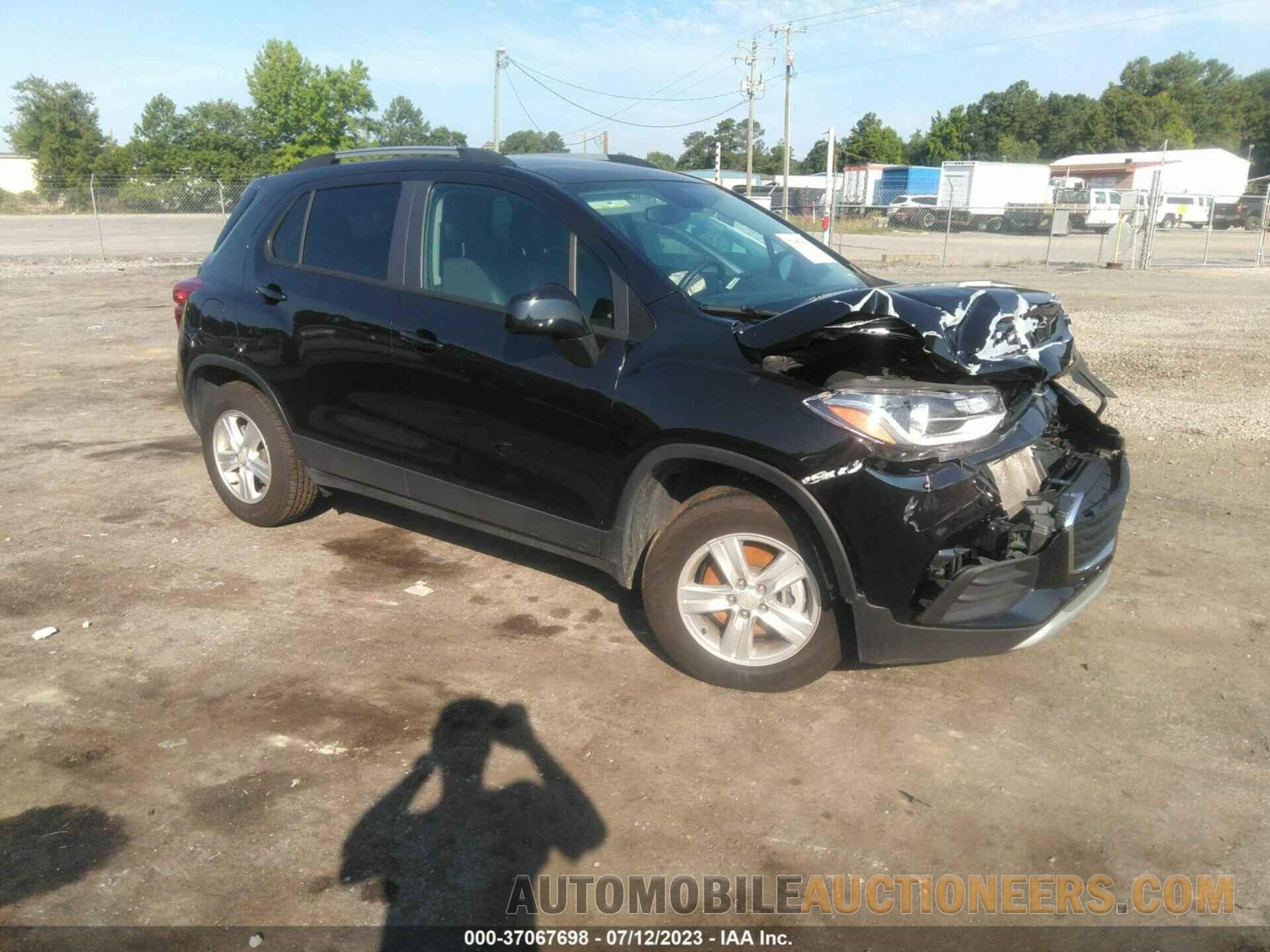 KL7CJPSM8MB363334 CHEVROLET TRAX 2021