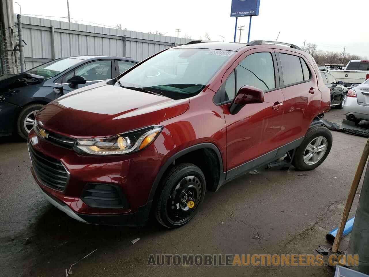 KL7CJPSM8NB522645 CHEVROLET TRAX 2022