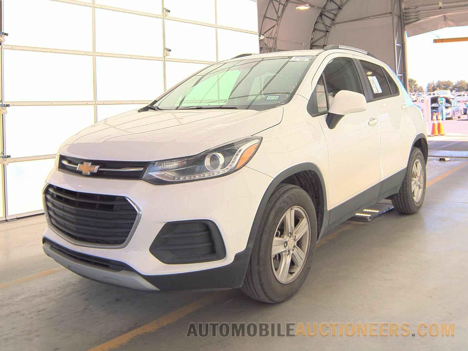 KL7CJPSM8NB523763 Chevrolet Trax 2022