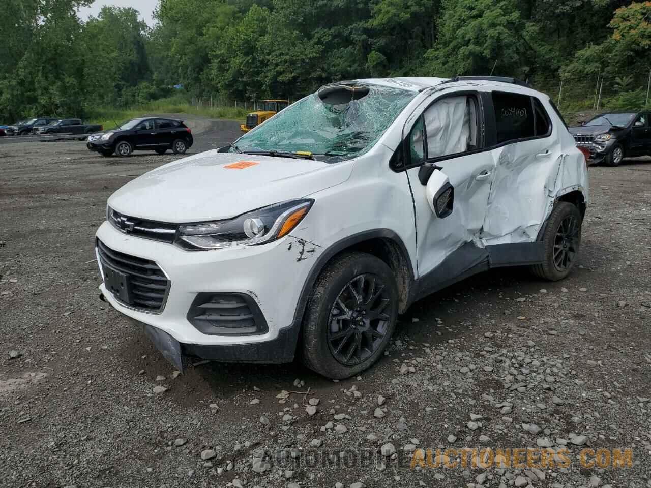 KL7CJPSM8NB536383 CHEVROLET TRAX 2022