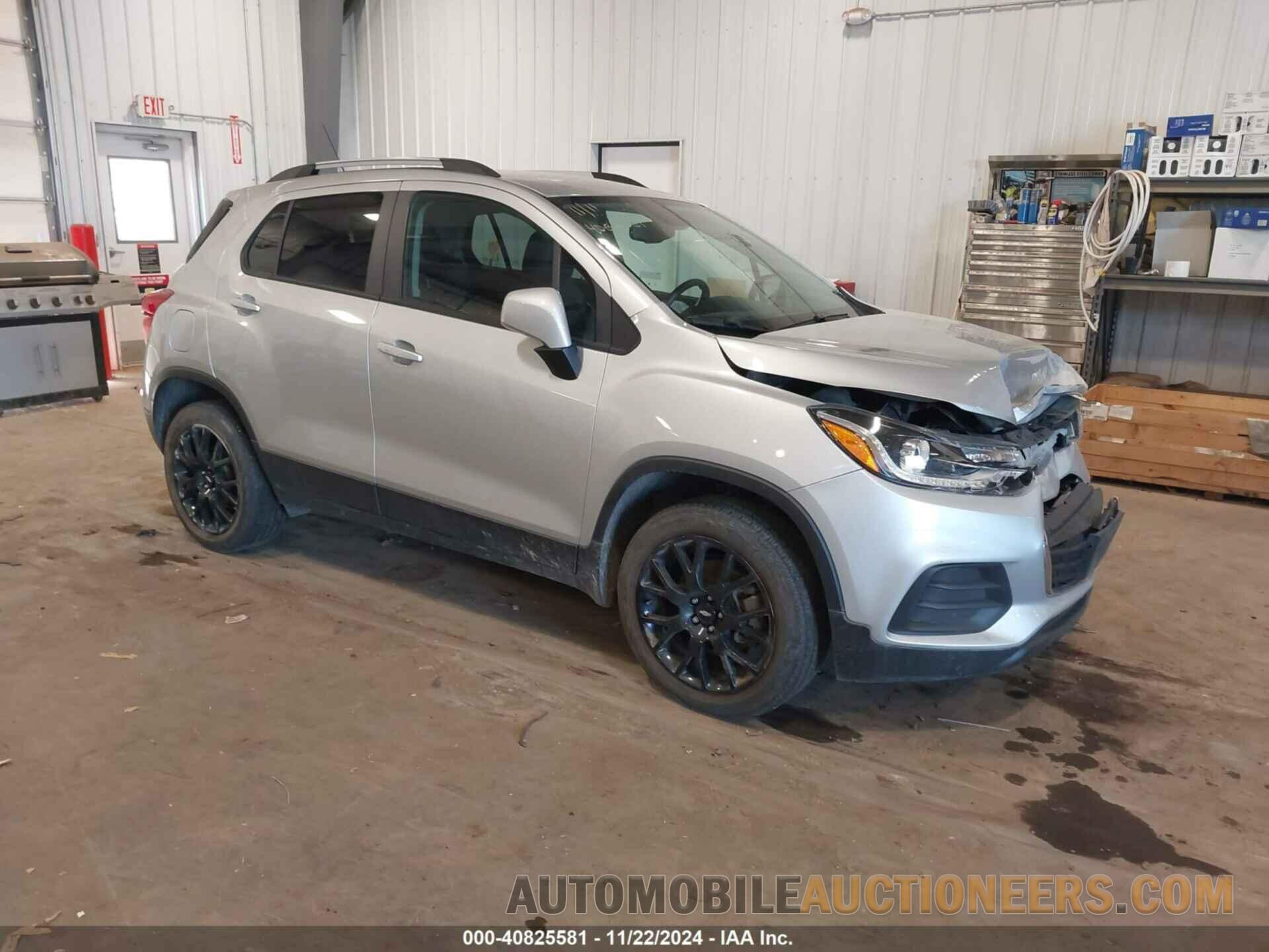 KL7CJPSM8NB557265 CHEVROLET TRAX 2022