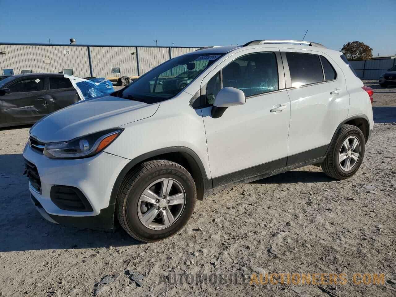 KL7CJPSMXMB374786 CHEVROLET TRAX 2021