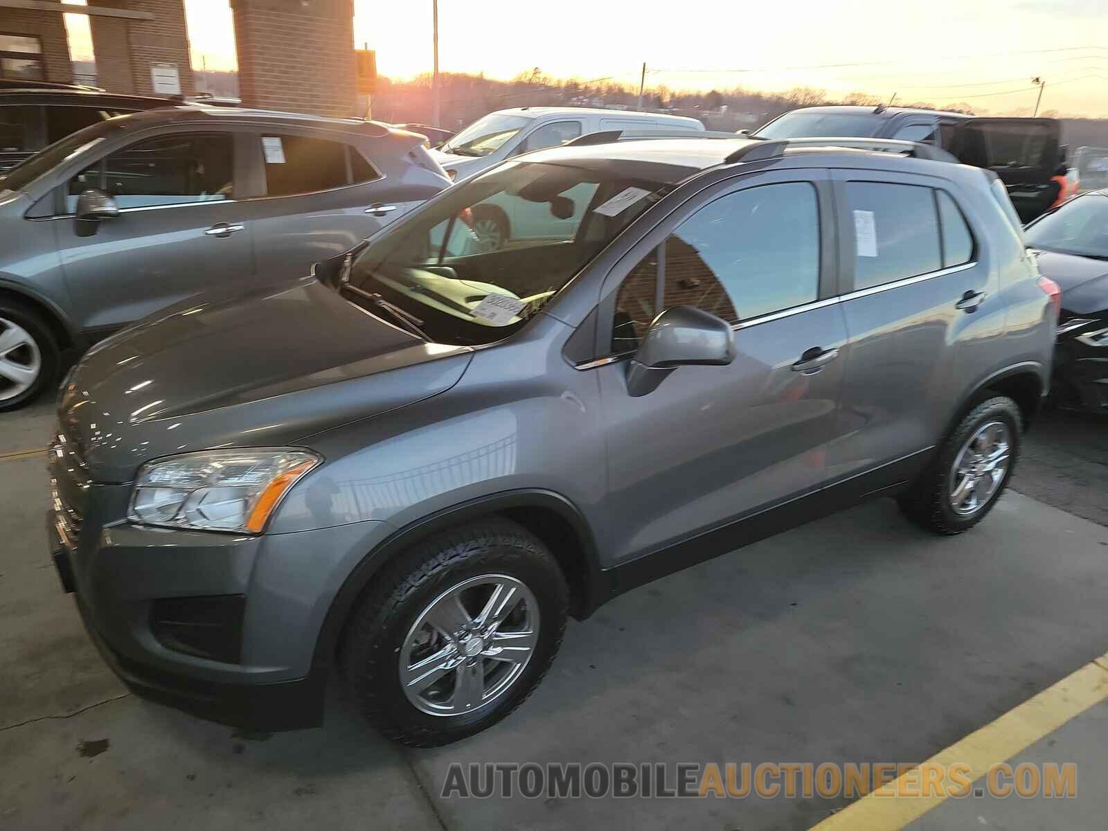 KL7CJRSB3FB158940 Chevrolet Trax 2015