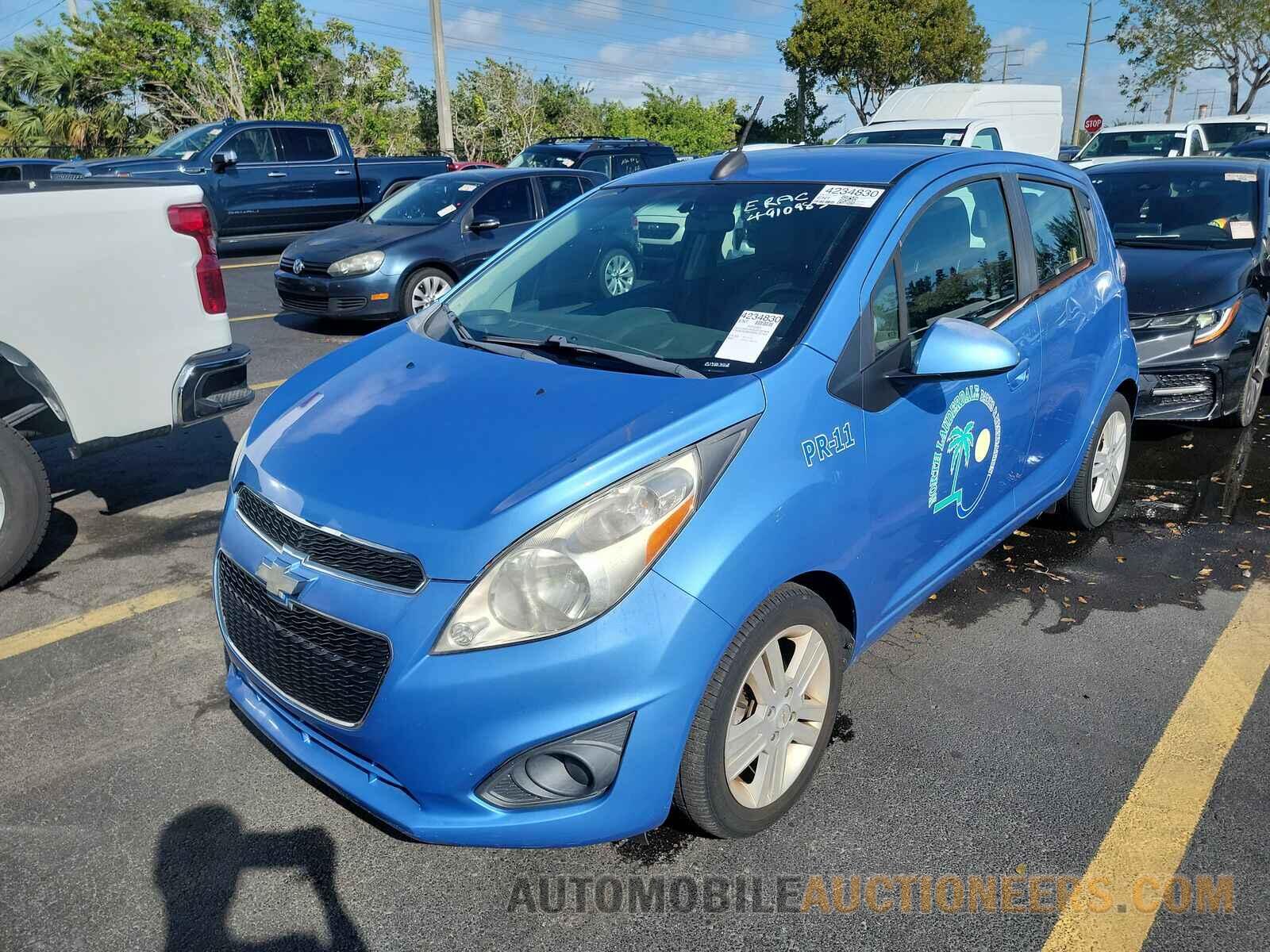 KL8CB6S98FC707921 Chevrolet Spark 2015