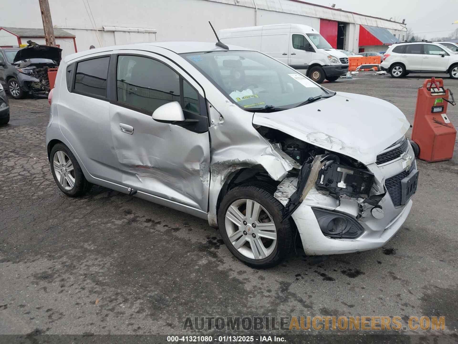 KL8CB6S9XDC596205 CHEVROLET SPARK 2013