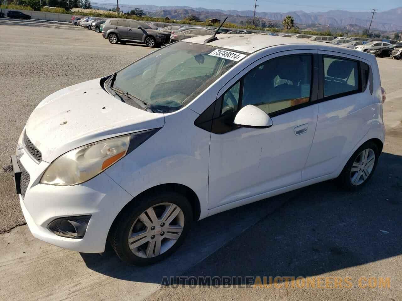 KL8CD6S98DC516569 CHEVROLET SPARK 2013