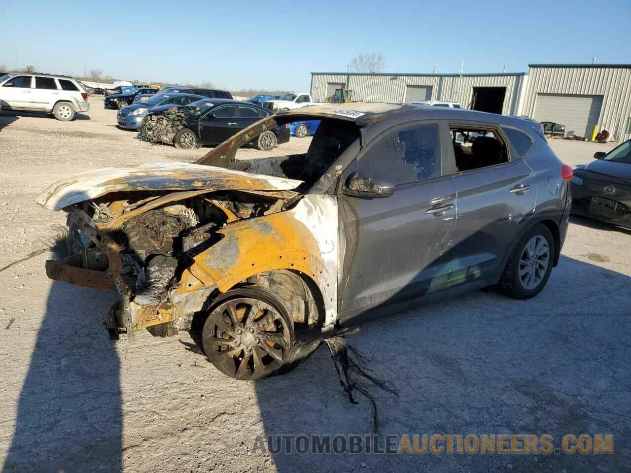 KM8J23A49HU328213 HYUNDAI TUCSON 2017