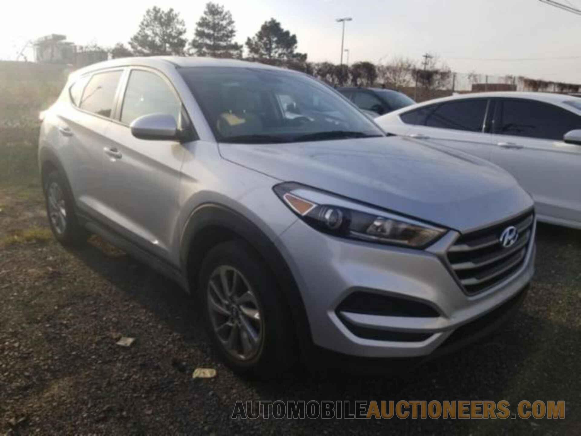 KM8J2CA41JU670745 HYUNDAI TUCSON 2018