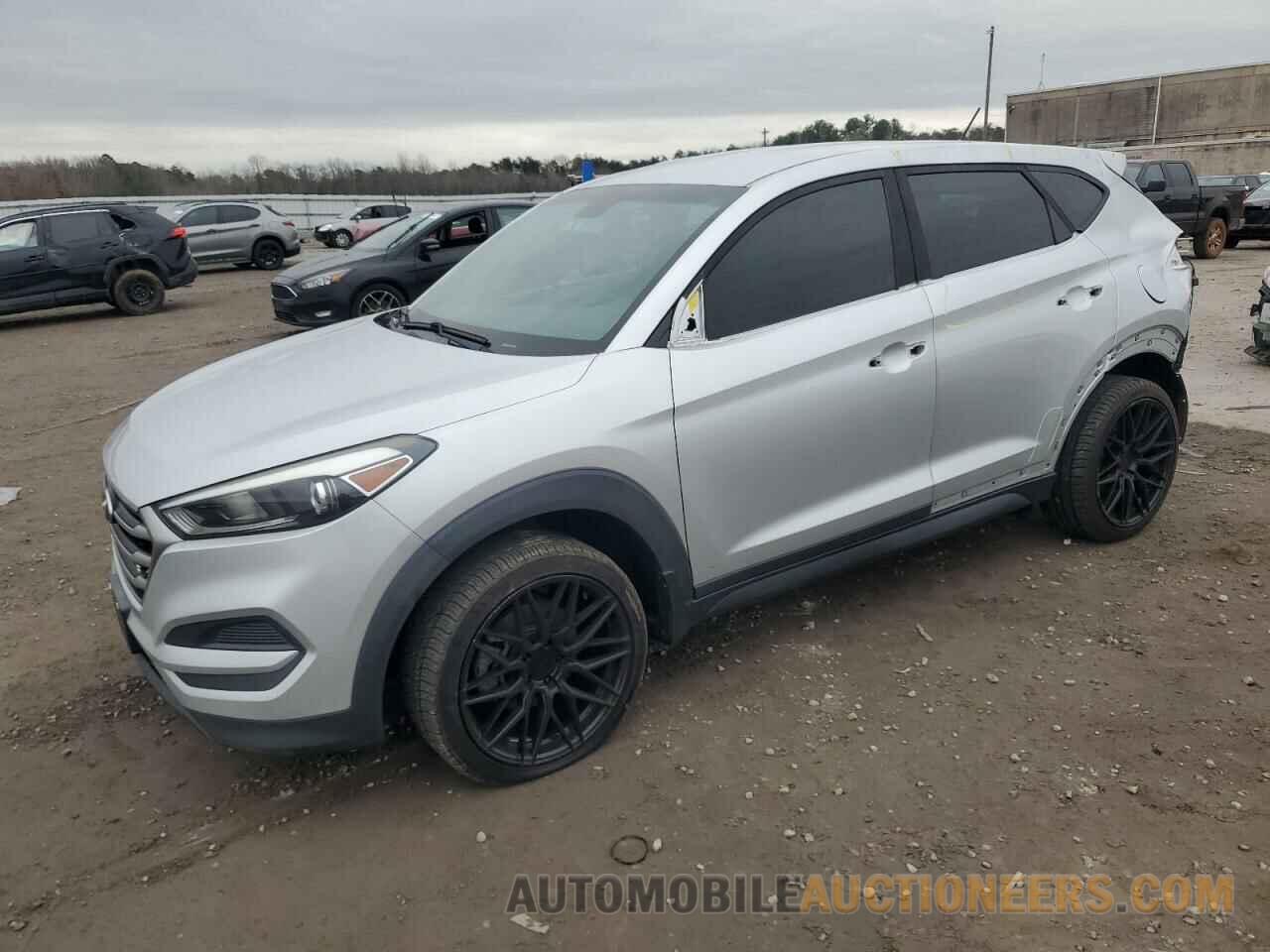 KM8J2CA45JU717341 HYUNDAI TUCSON 2018