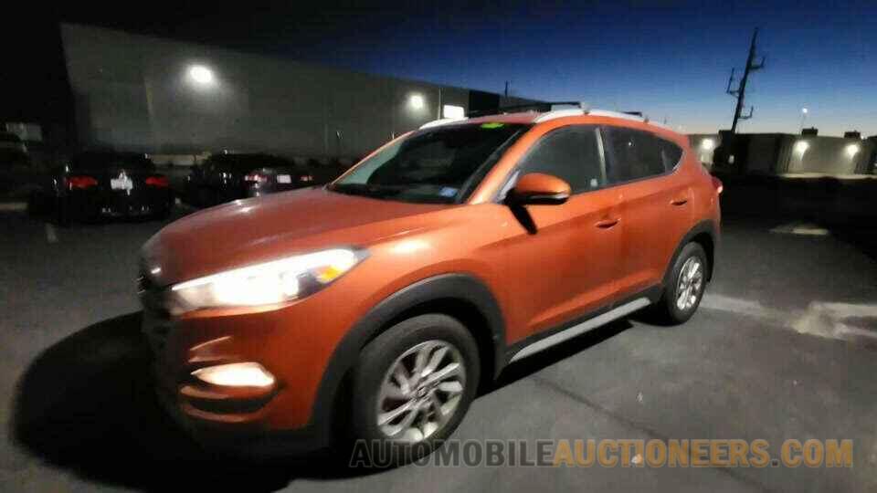 KM8J33A20HU372452 Hyundai Tucson 2017