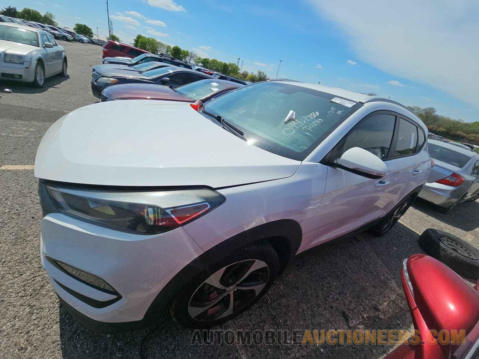 KM8J33A21GU094286 Hyundai Tucson 2016