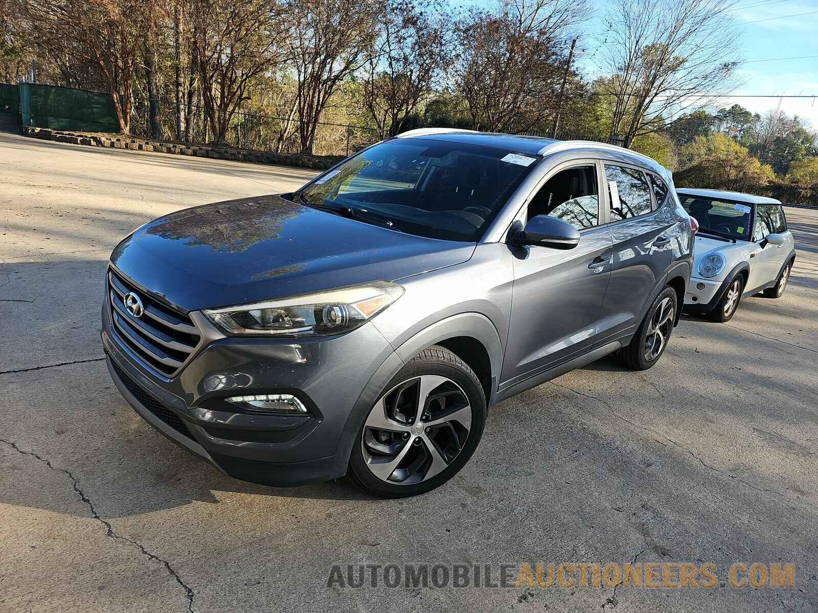 KM8J33A21GU254828 Hyundai Tucson 2016