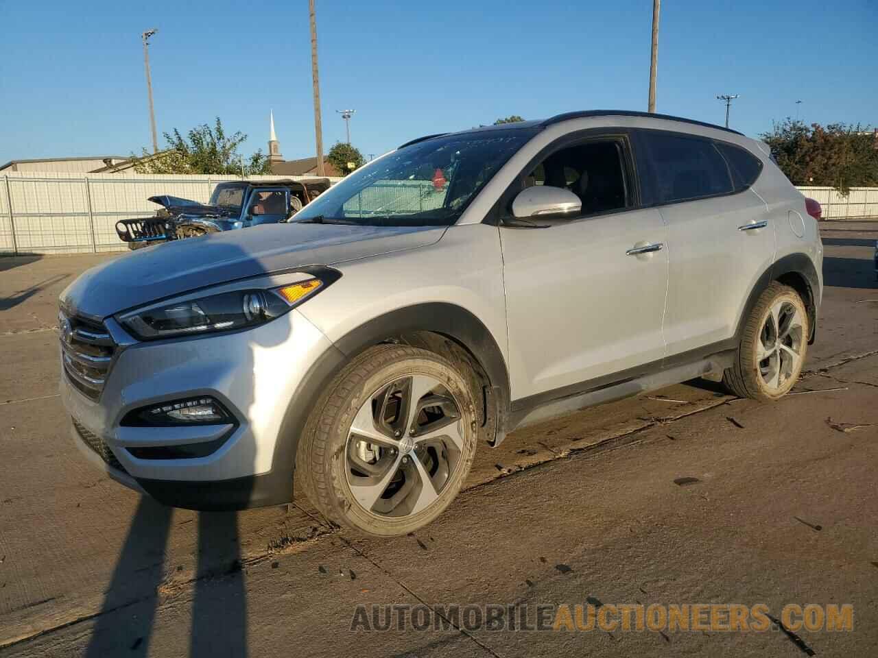 KM8J33A22HU292666 HYUNDAI TUCSON 2017