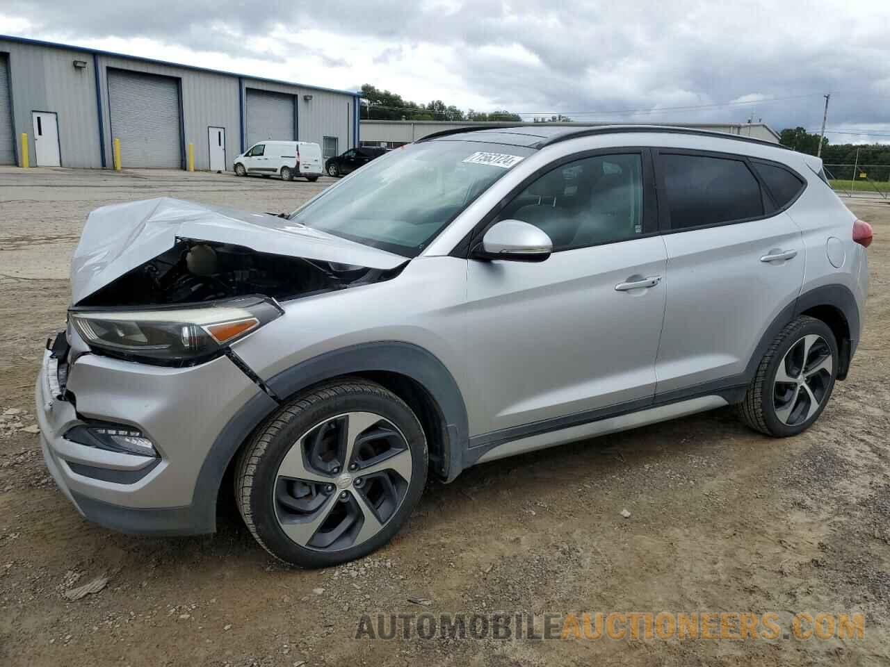 KM8J33A23JU743304 HYUNDAI TUCSON 2018