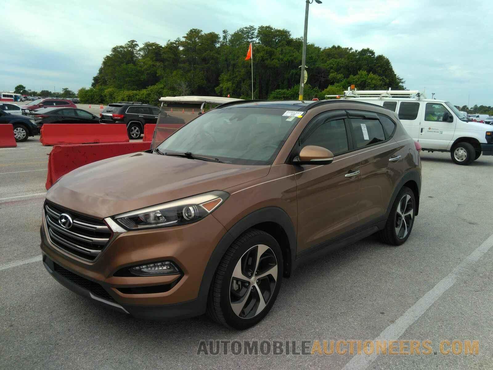 KM8J33A24GU087882 Hyundai Tucson 2016