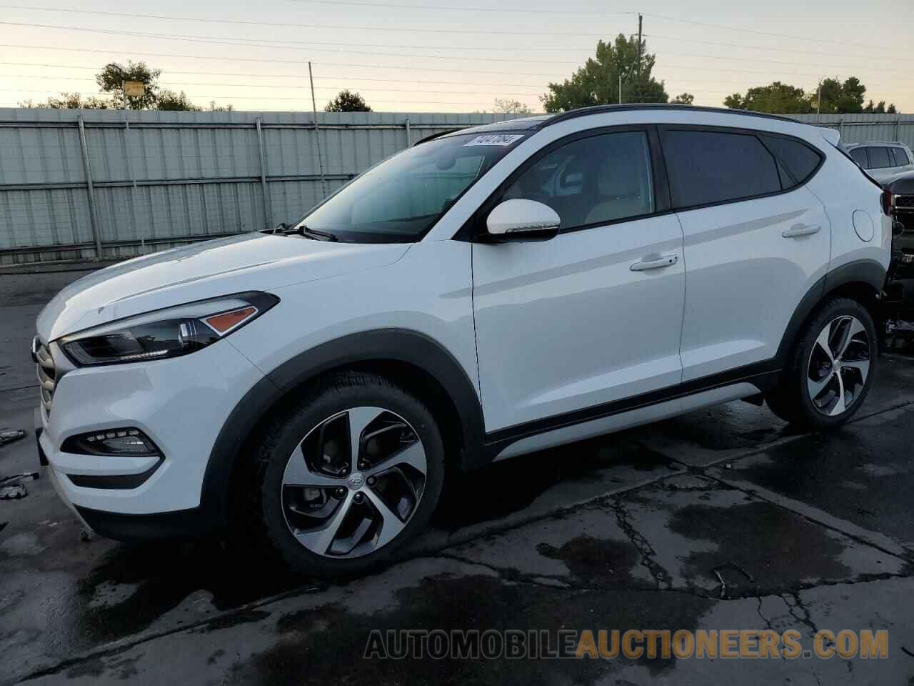 KM8J33A24JU639498 HYUNDAI TUCSON 2018