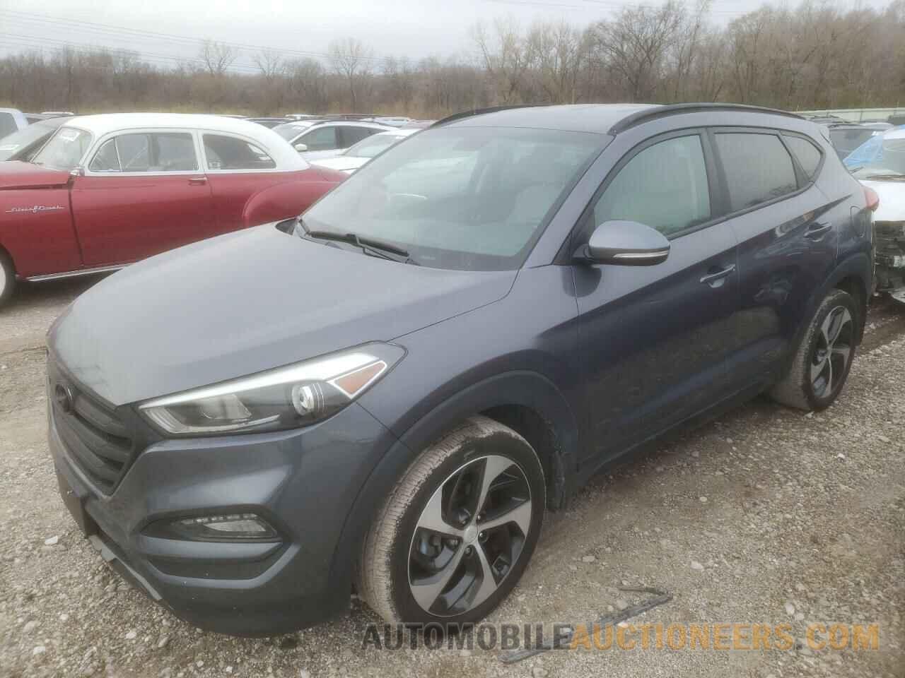 KM8J33A25HU395869 HYUNDAI TUCSON 2017