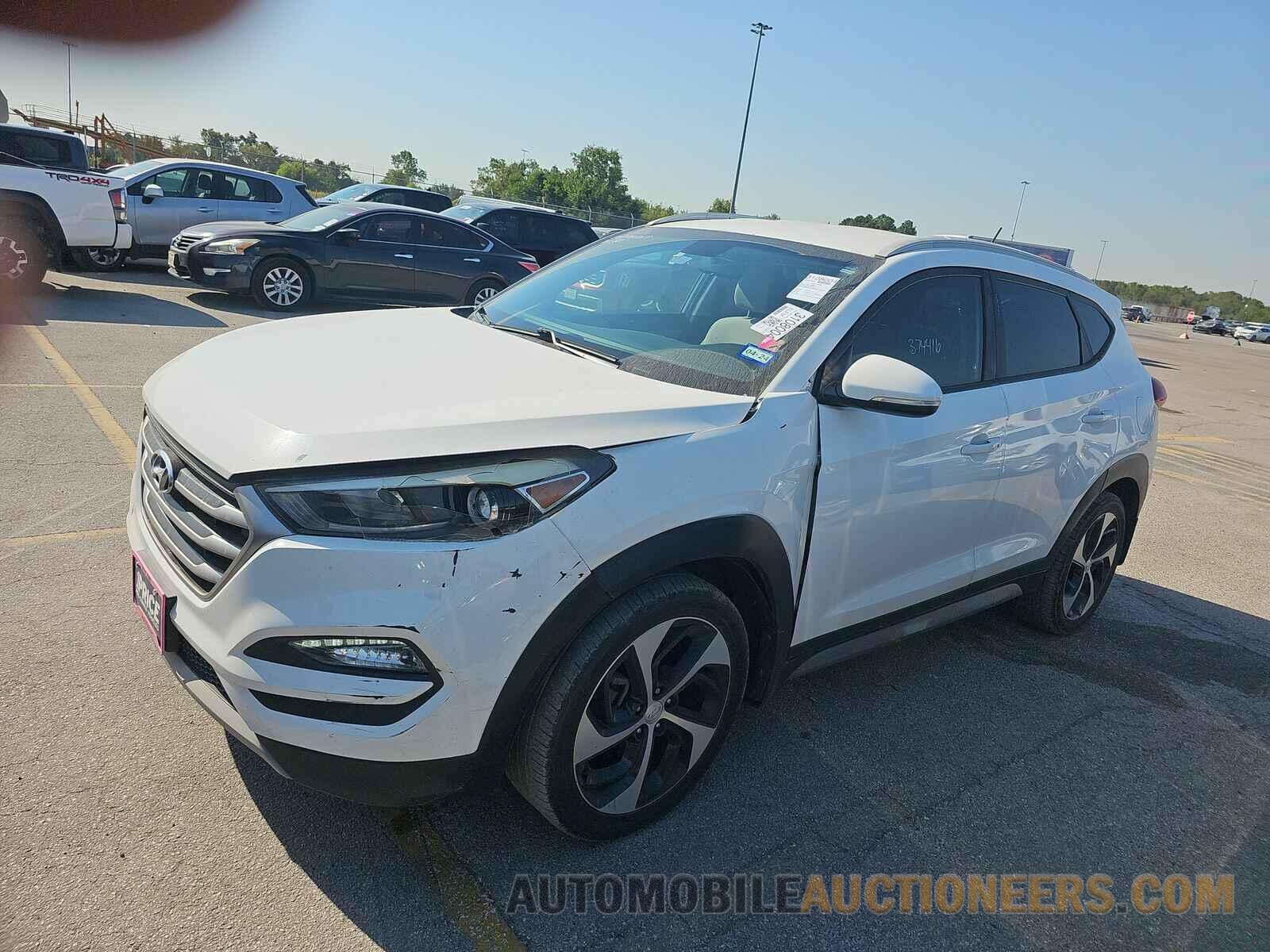 KM8J33A26HU374416 Hyundai Tucson 2017