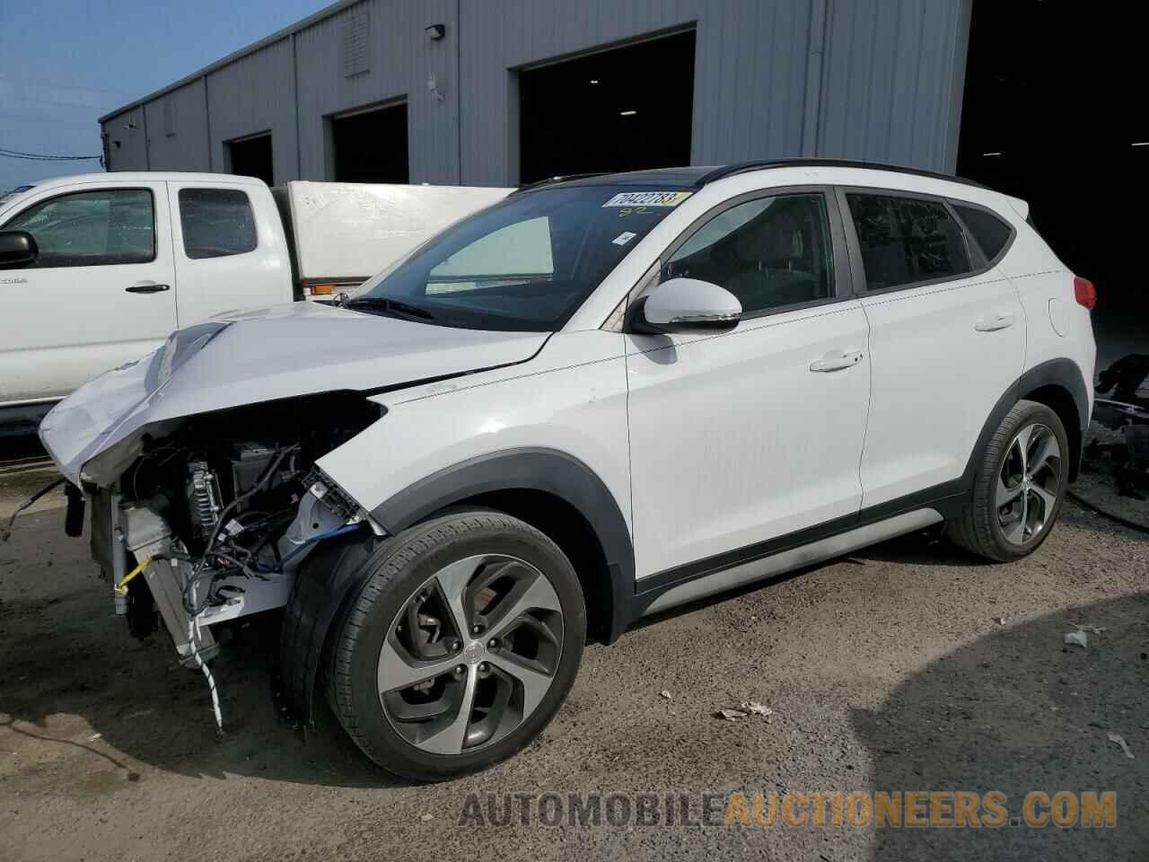 KM8J33A27JU809627 HYUNDAI TUCSON 2018